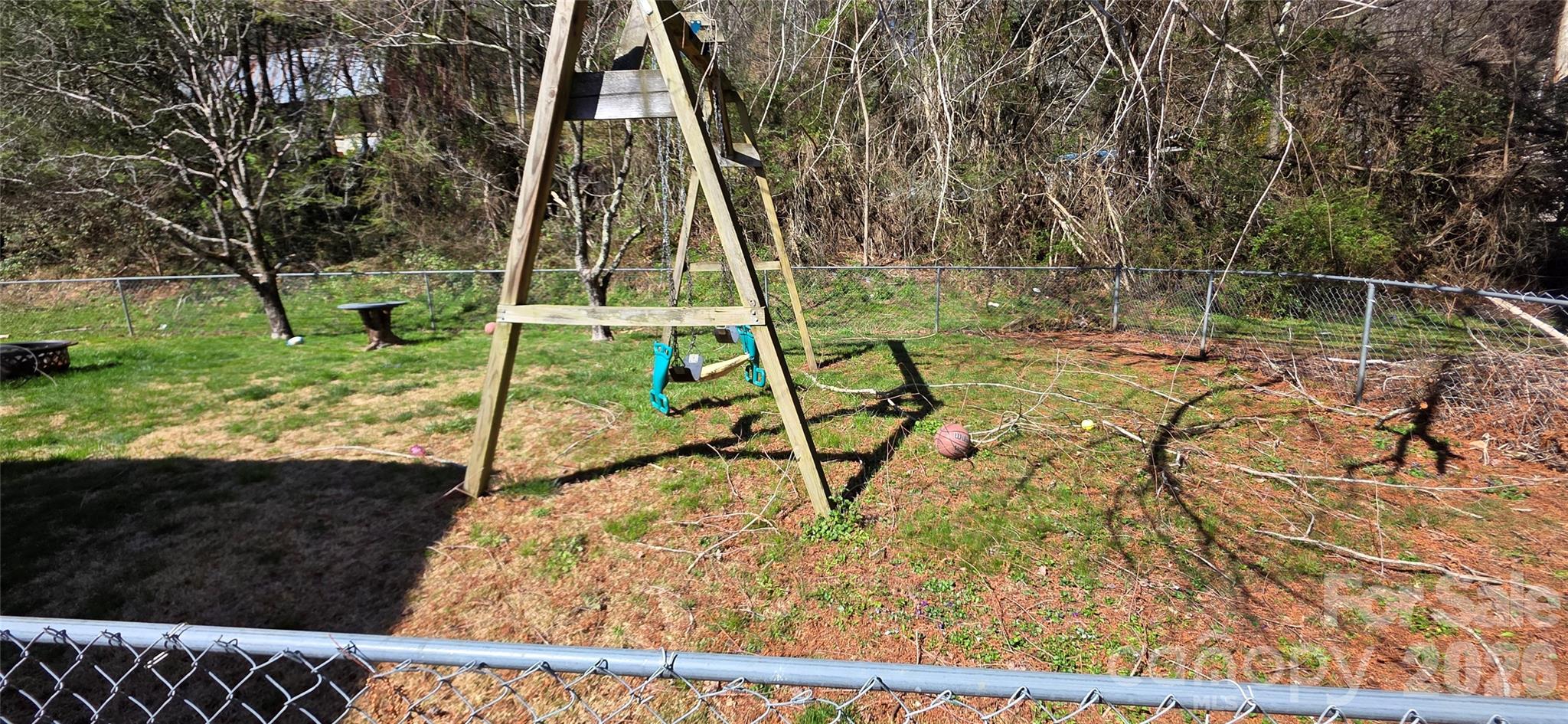 5661 Asheville Highway — Pisgah Forest