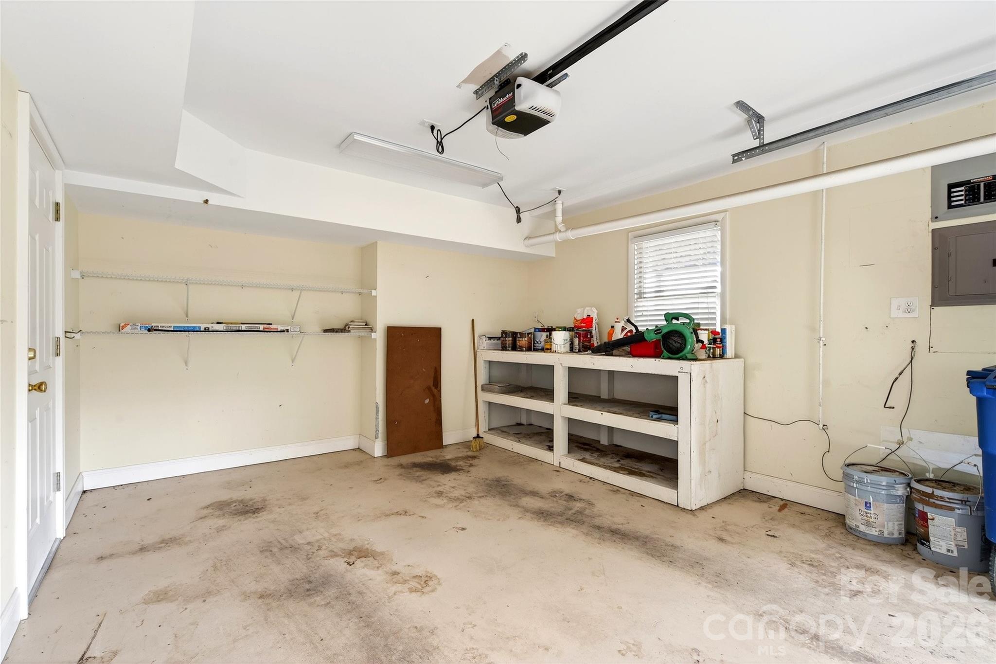 169 Hilltop Road — Black Mountain
