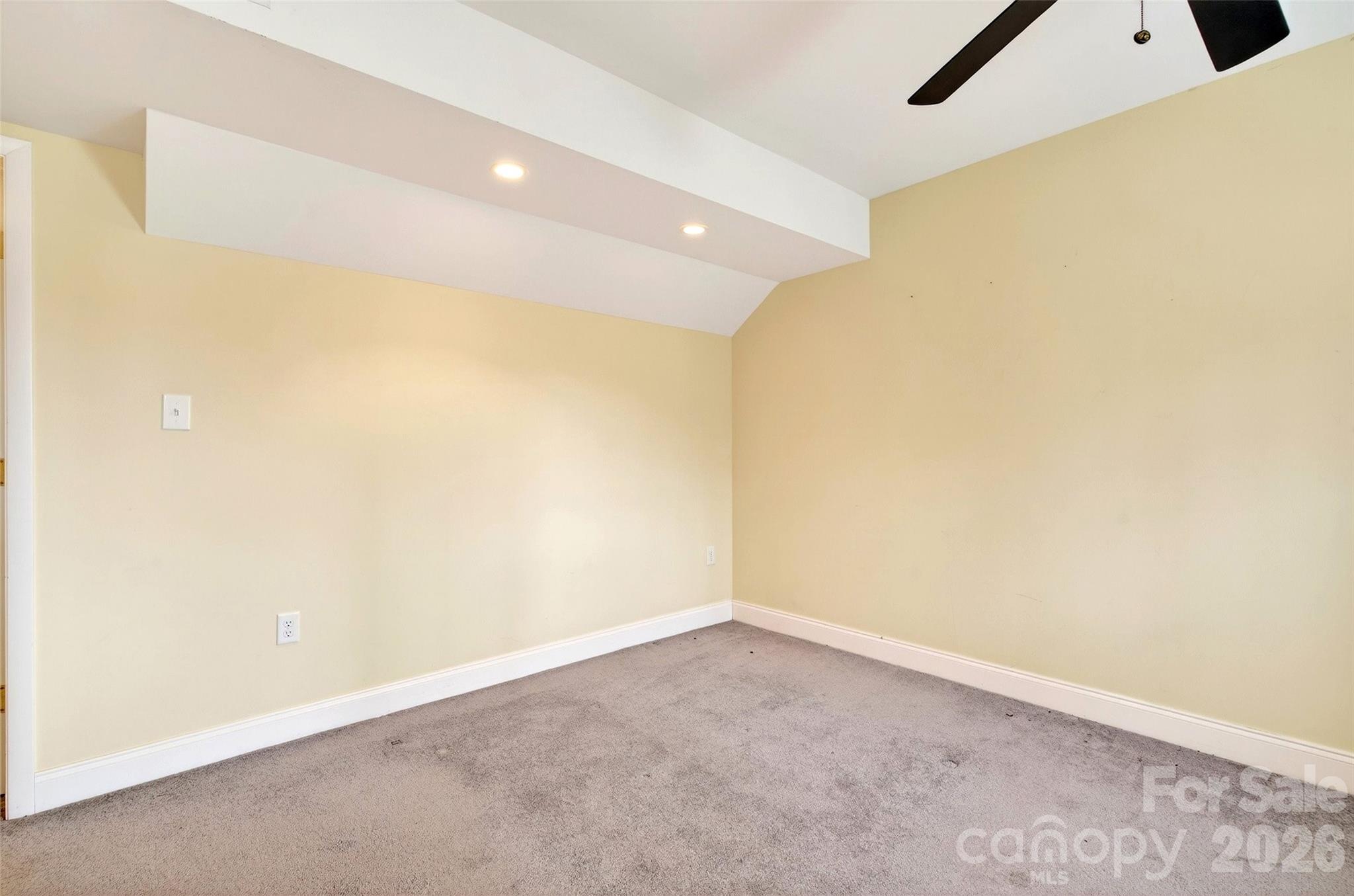 169 Hilltop Road — Black Mountain