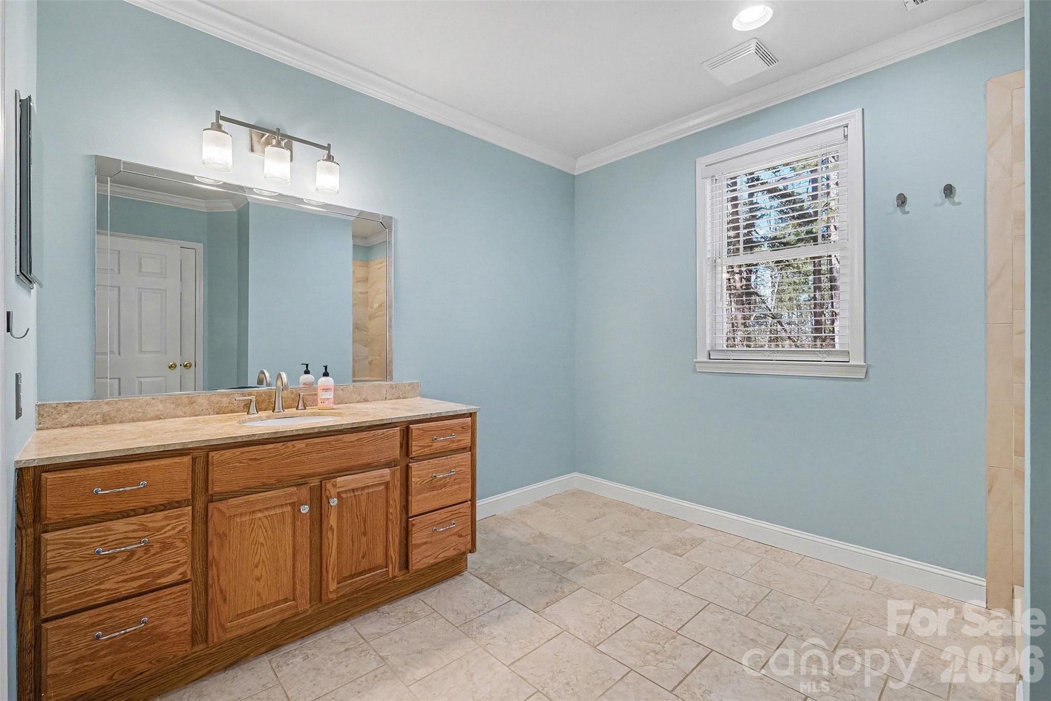 1156 Nixon Heights Lane — Denver