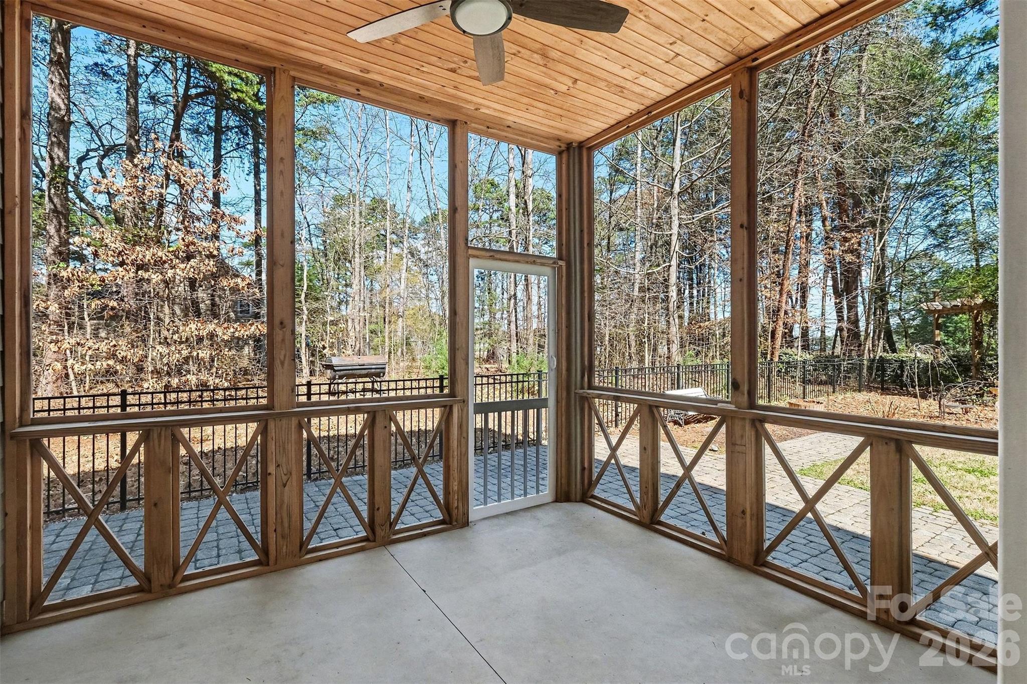 1156 Nixon Heights Lane — Denver