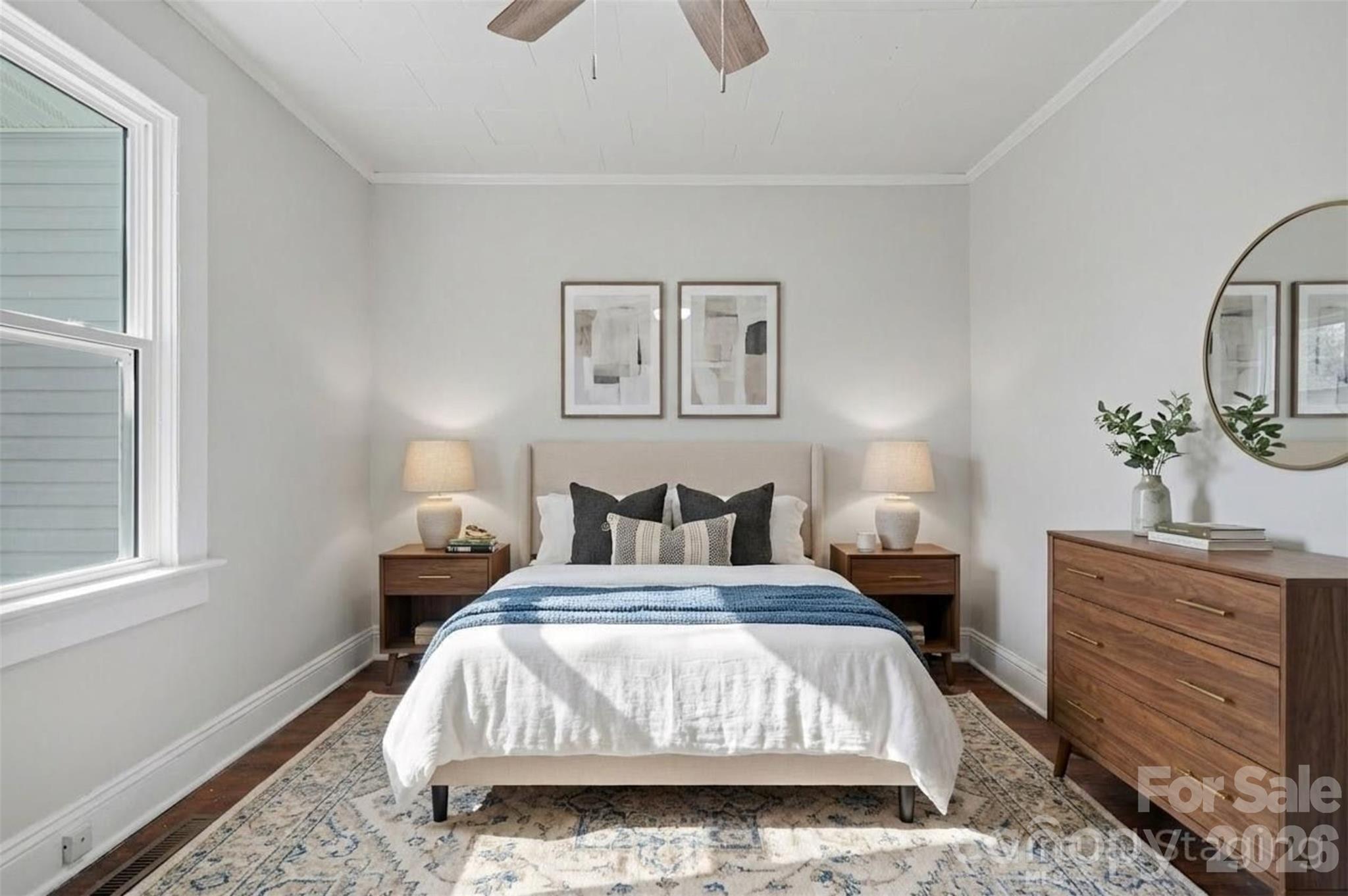 2407 4th Street NE — Hickory