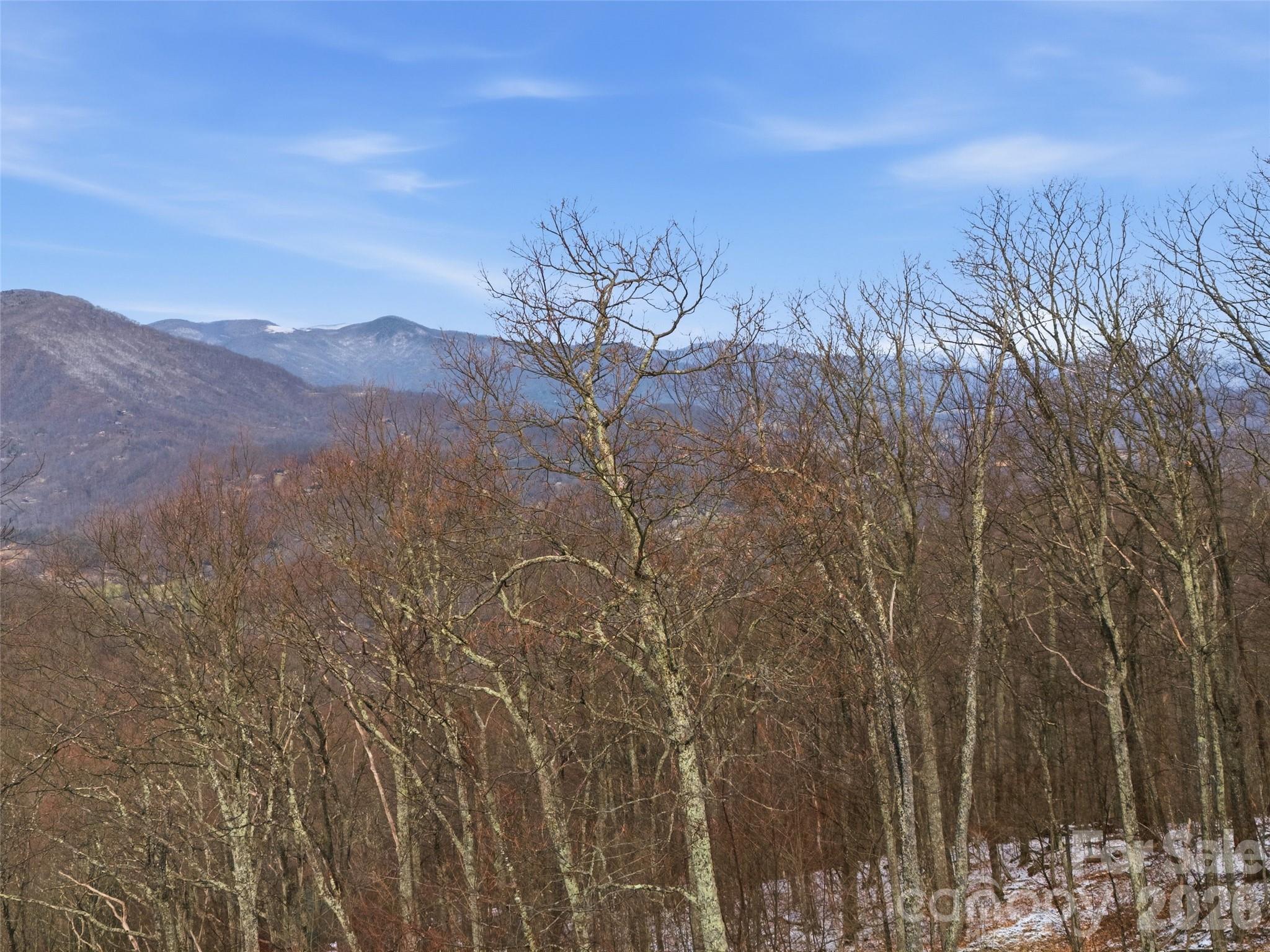 301 Awohali Trail — Maggie Valley