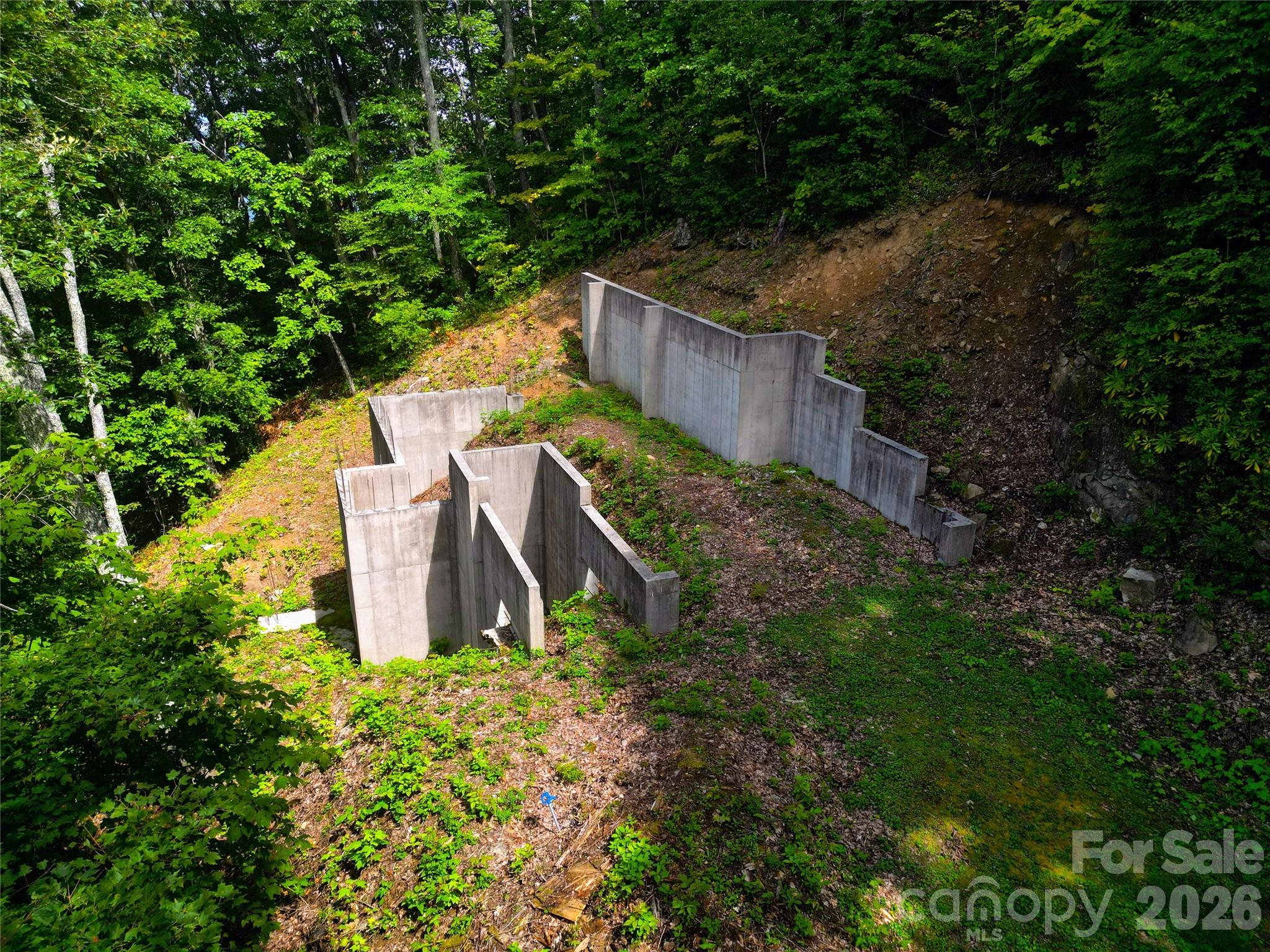 301 Awohali Trail — Maggie Valley