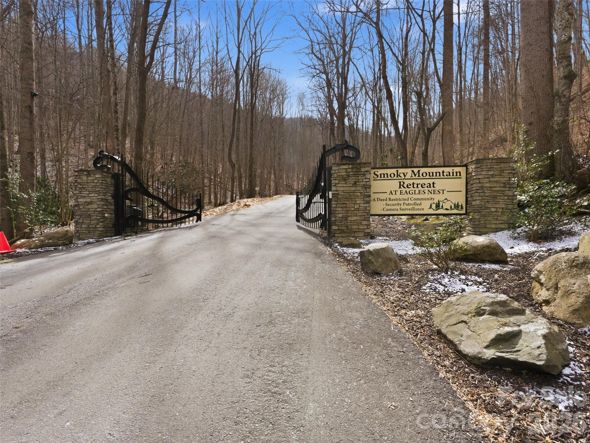301 Awohali Trail — Maggie Valley