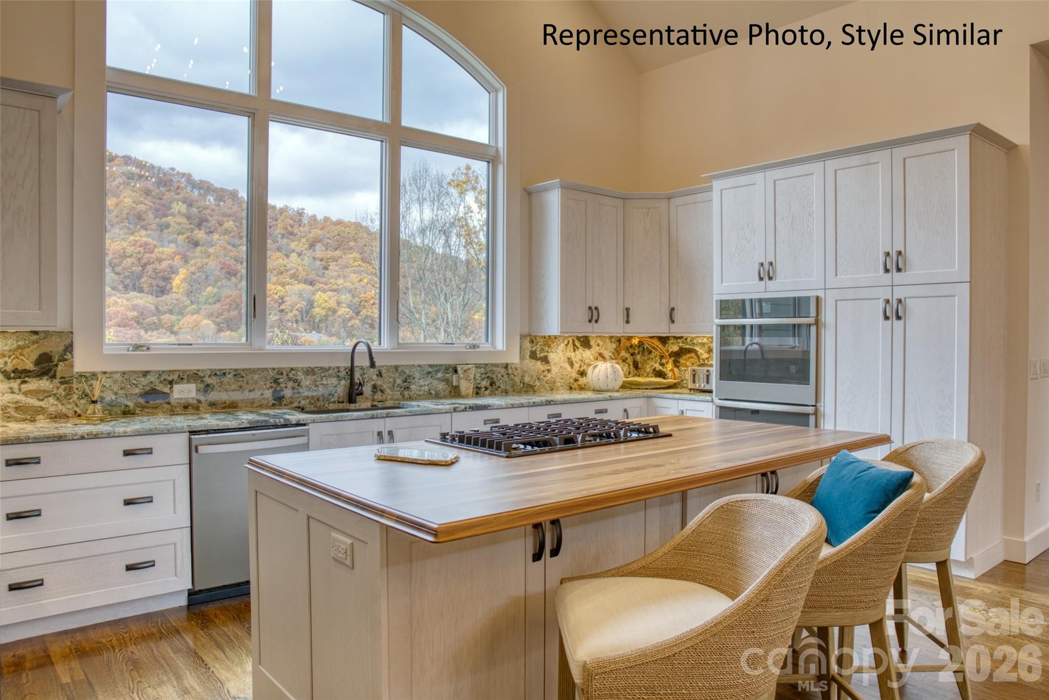 301 Awohali Trail — Maggie Valley