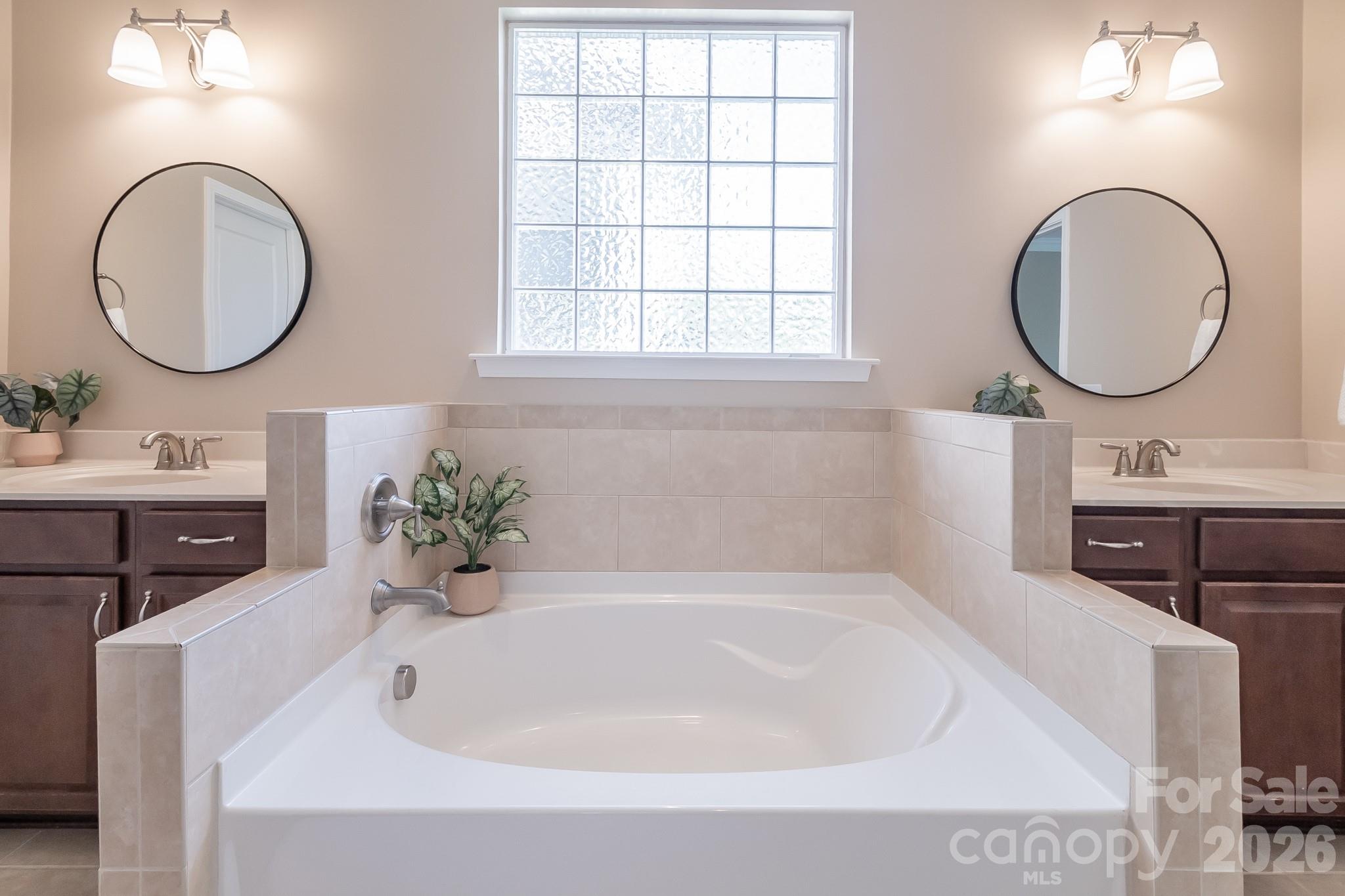 4419 Forest Gate Lane — Charlotte