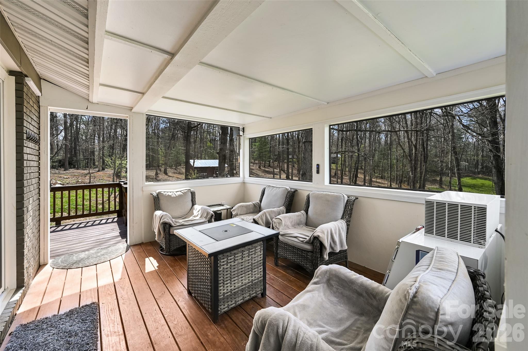 46 Mountain View Drive — Arden