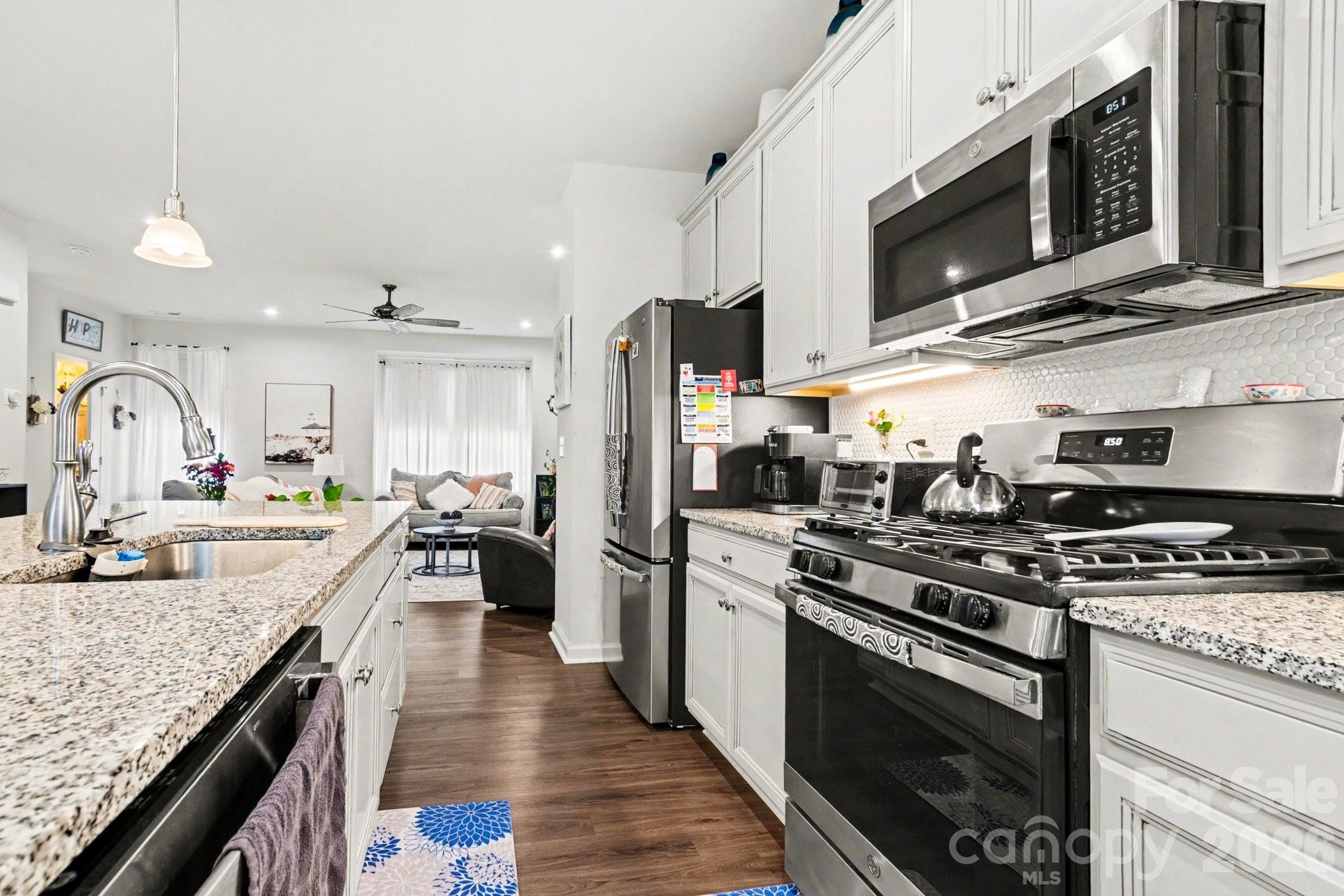 411 Dalton Circle — Fort Mill