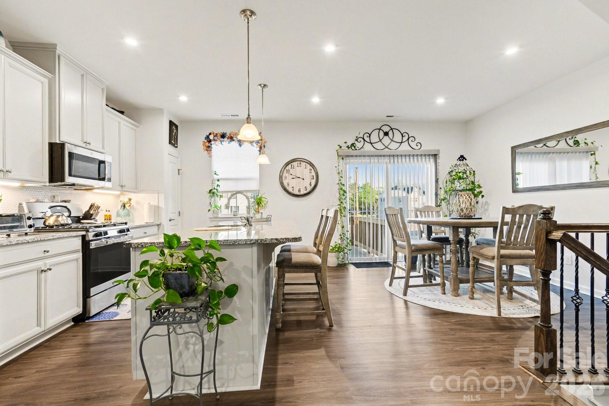 411 Dalton Circle — Fort Mill