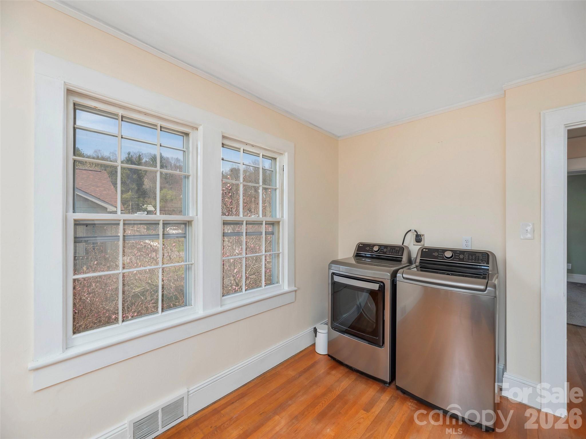 20 Zemery Lane — Waynesville