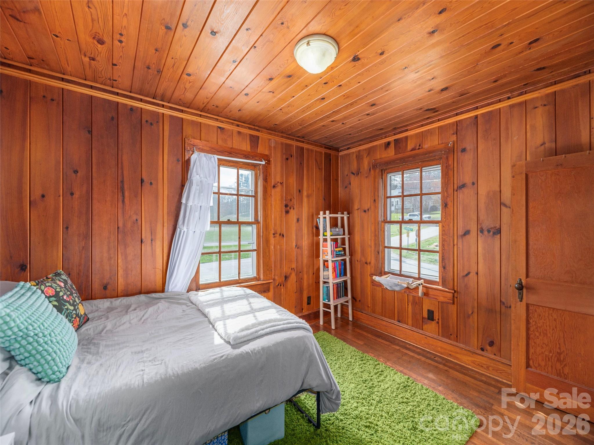 20 Zemery Lane — Waynesville