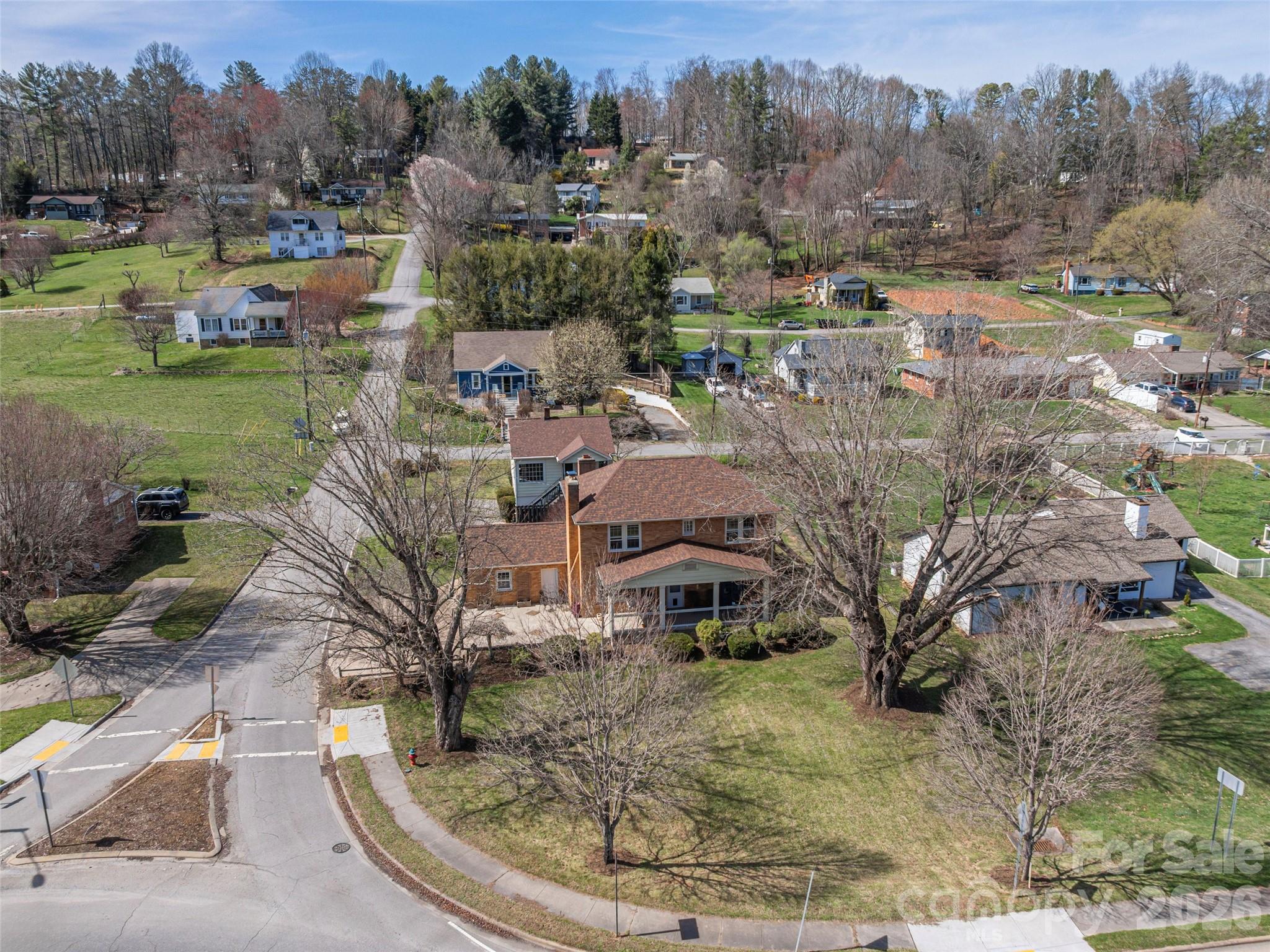 20 Zemery Lane — Waynesville