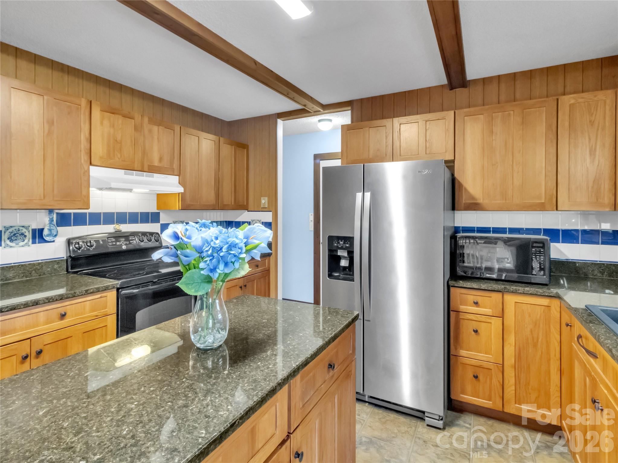 177 Laurel Lane — Otto