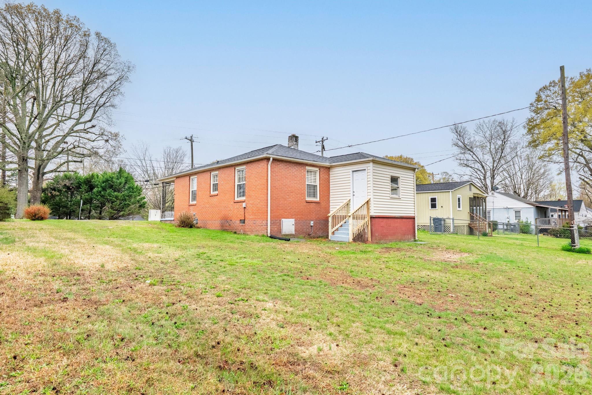 414 Ridge Street — Stanley