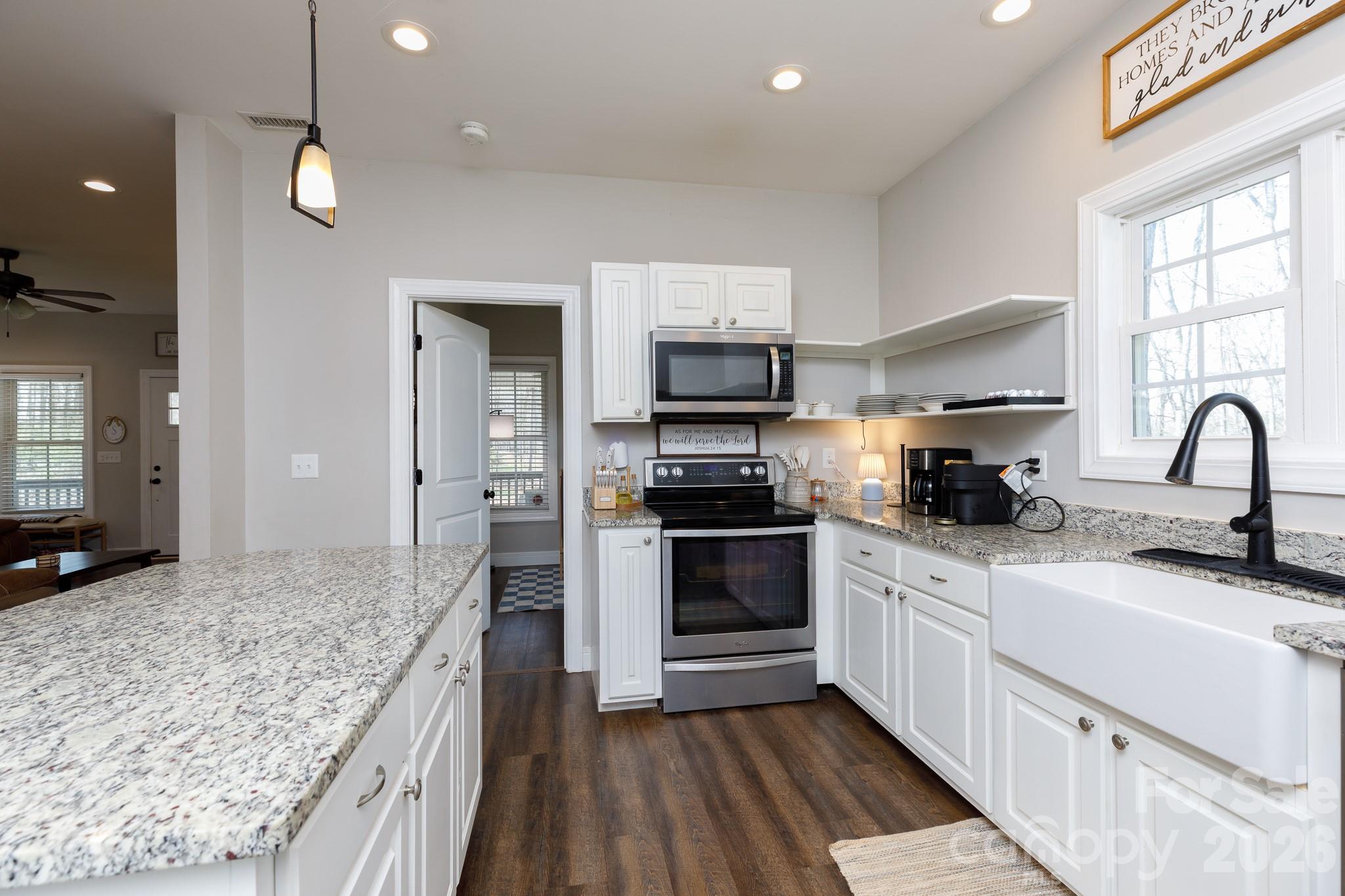 442 Cotton Court — York