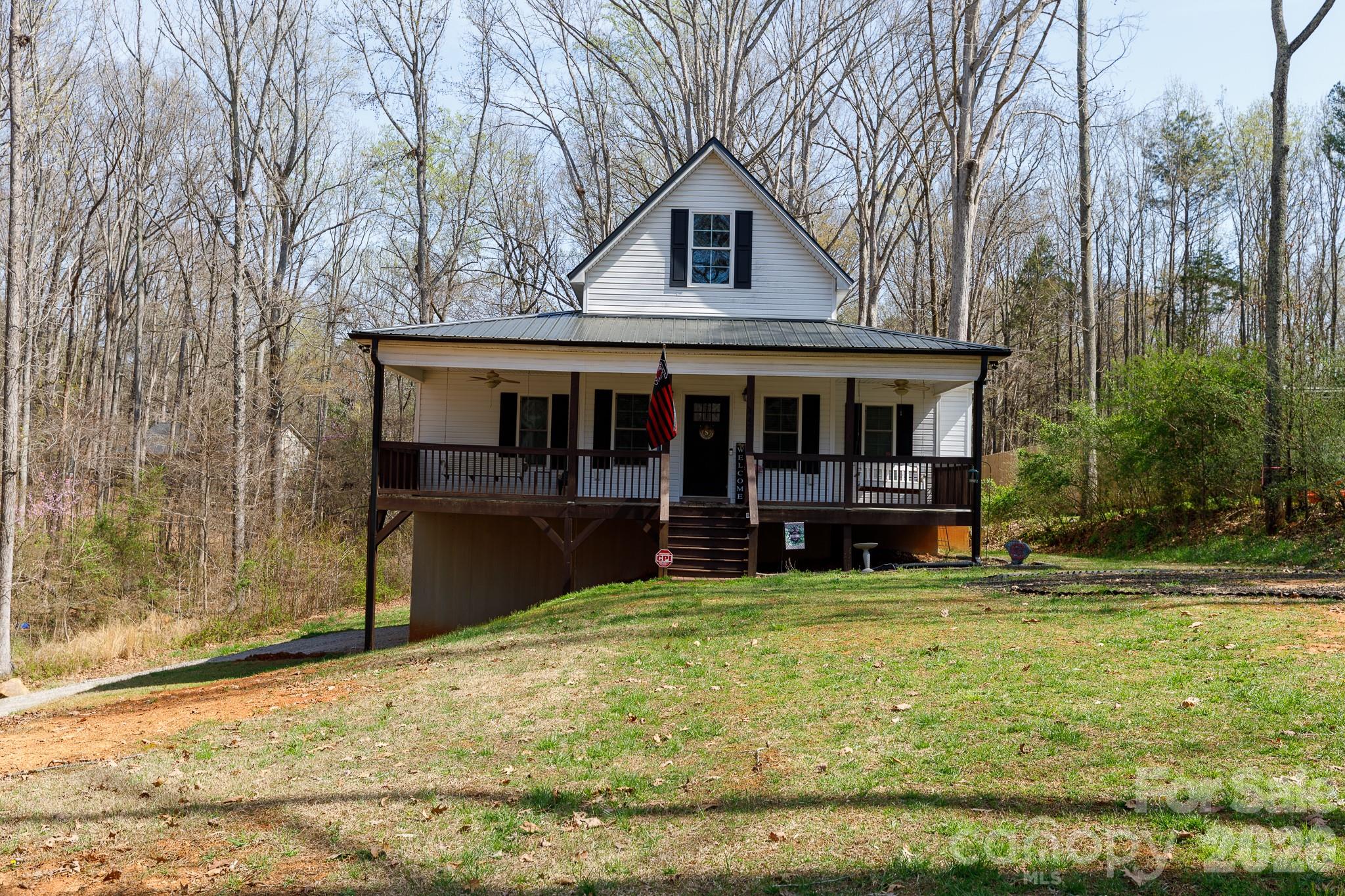 442 Cotton Court — York