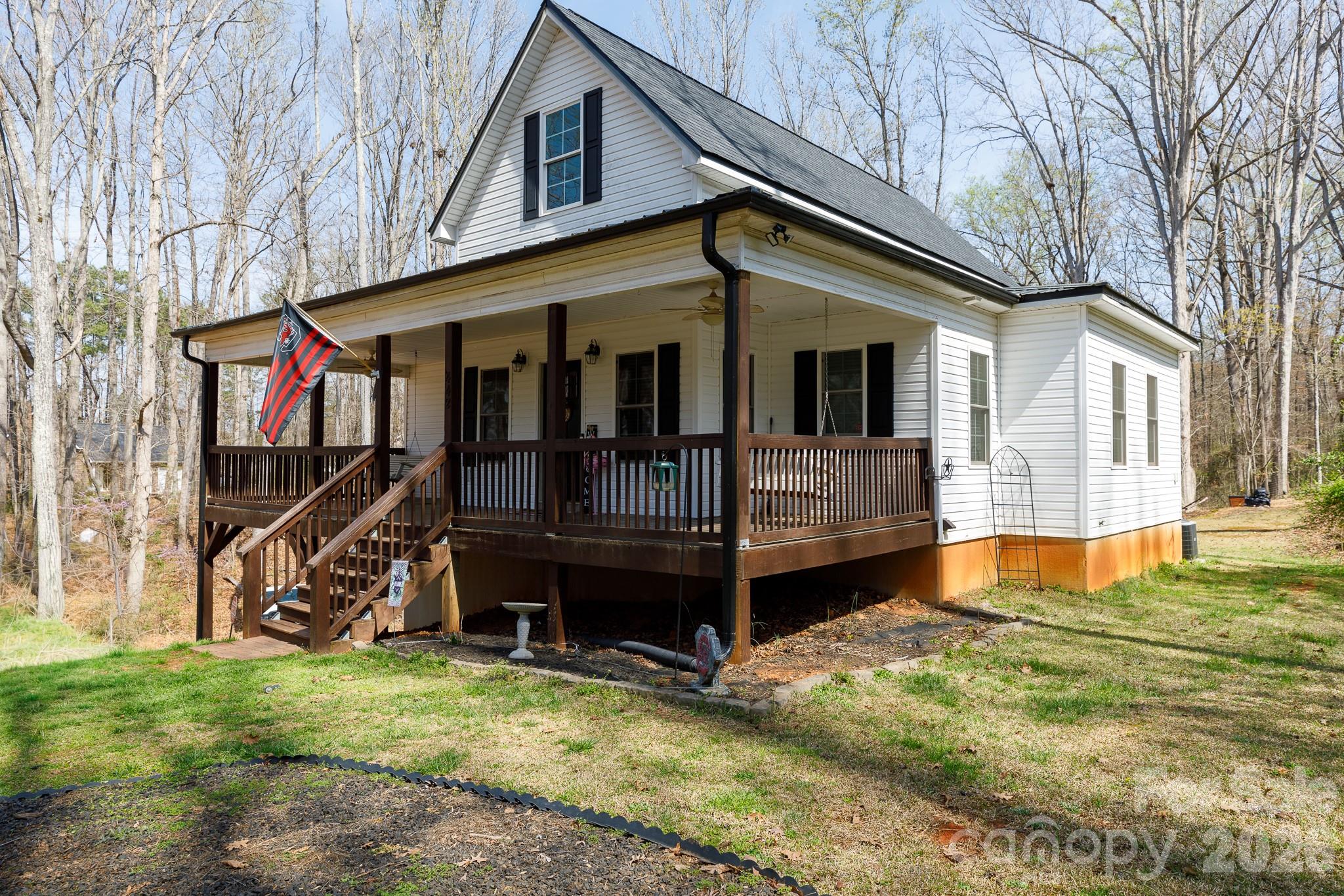 442 Cotton Court — York