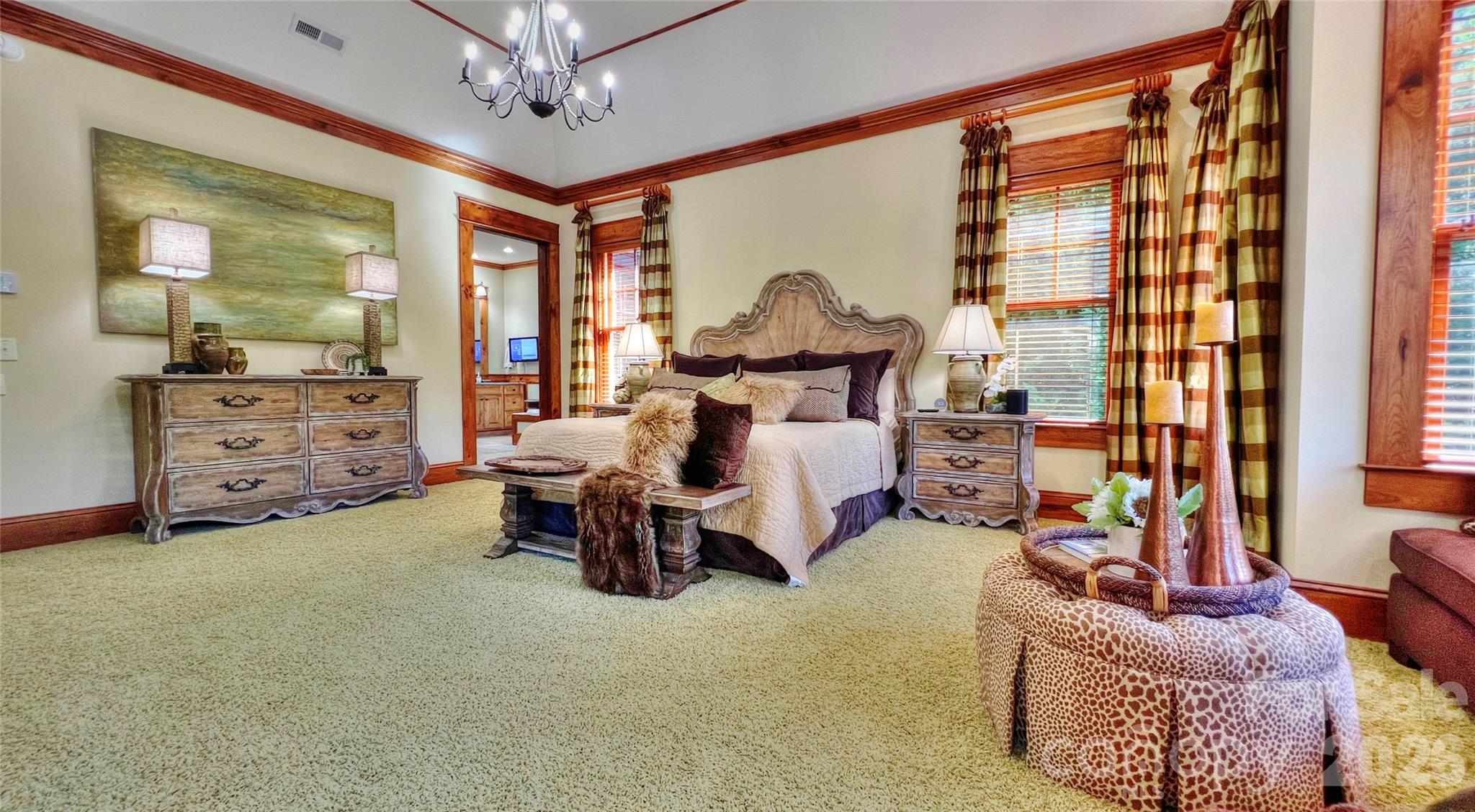 538 Chestertown Drive — Mill Spring