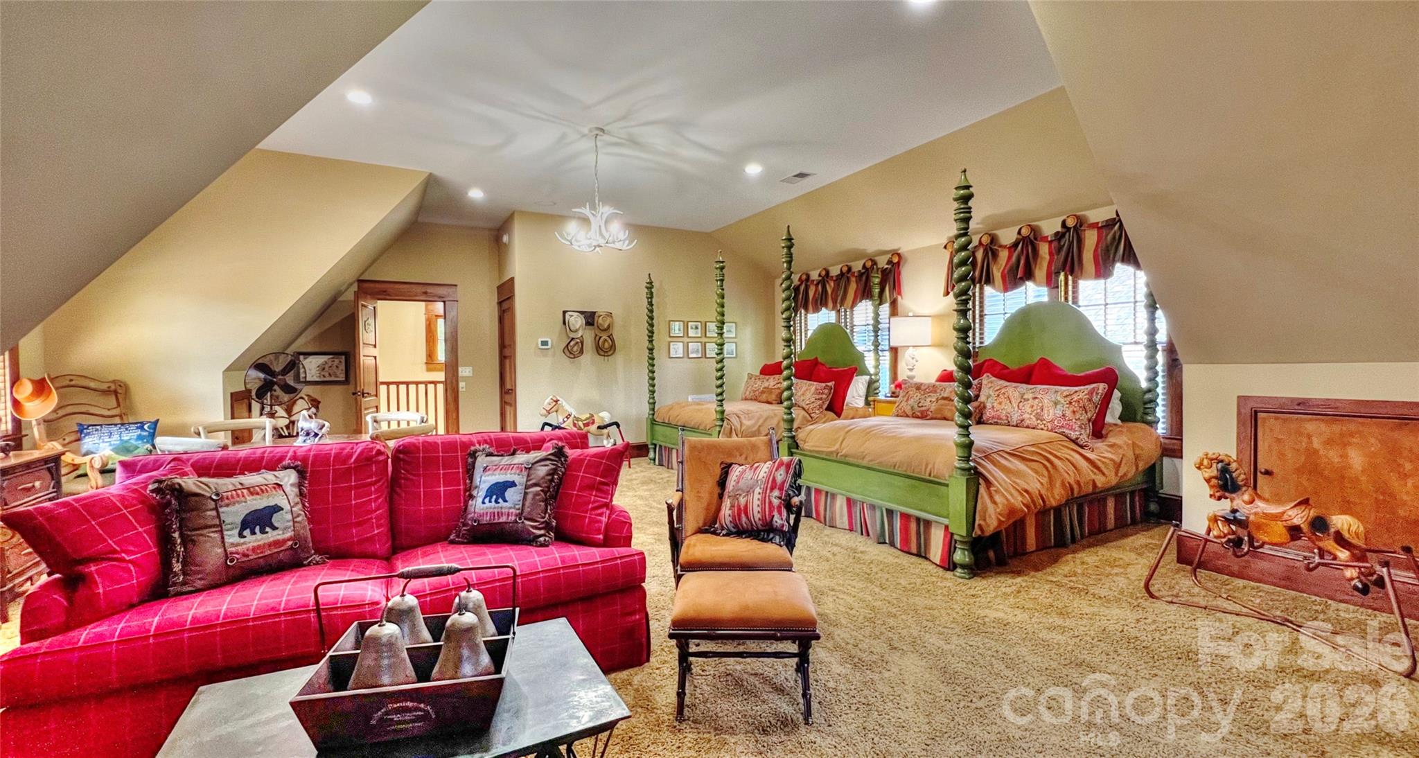 538 Chestertown Drive — Mill Spring