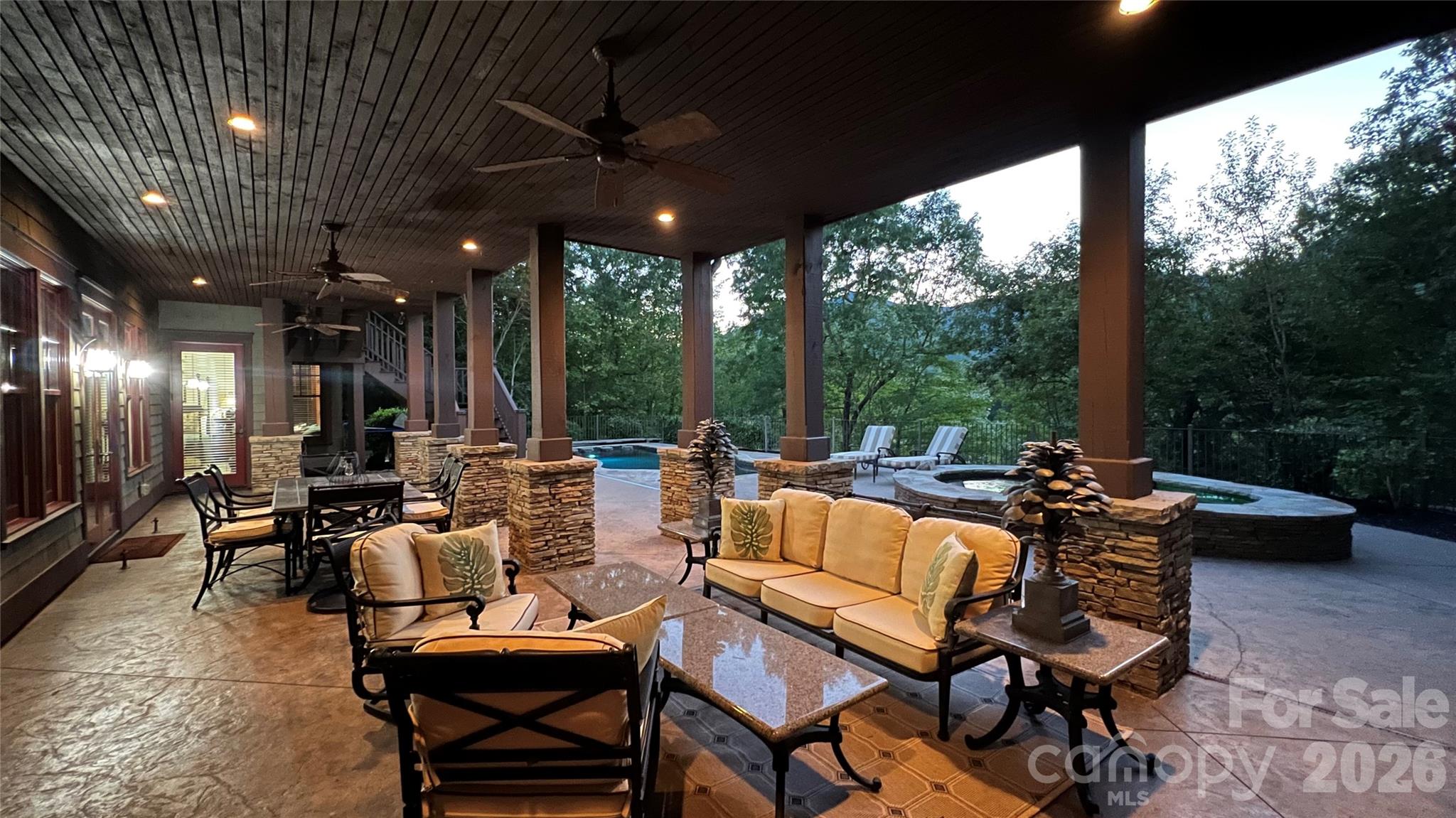 538 Chestertown Drive — Mill Spring