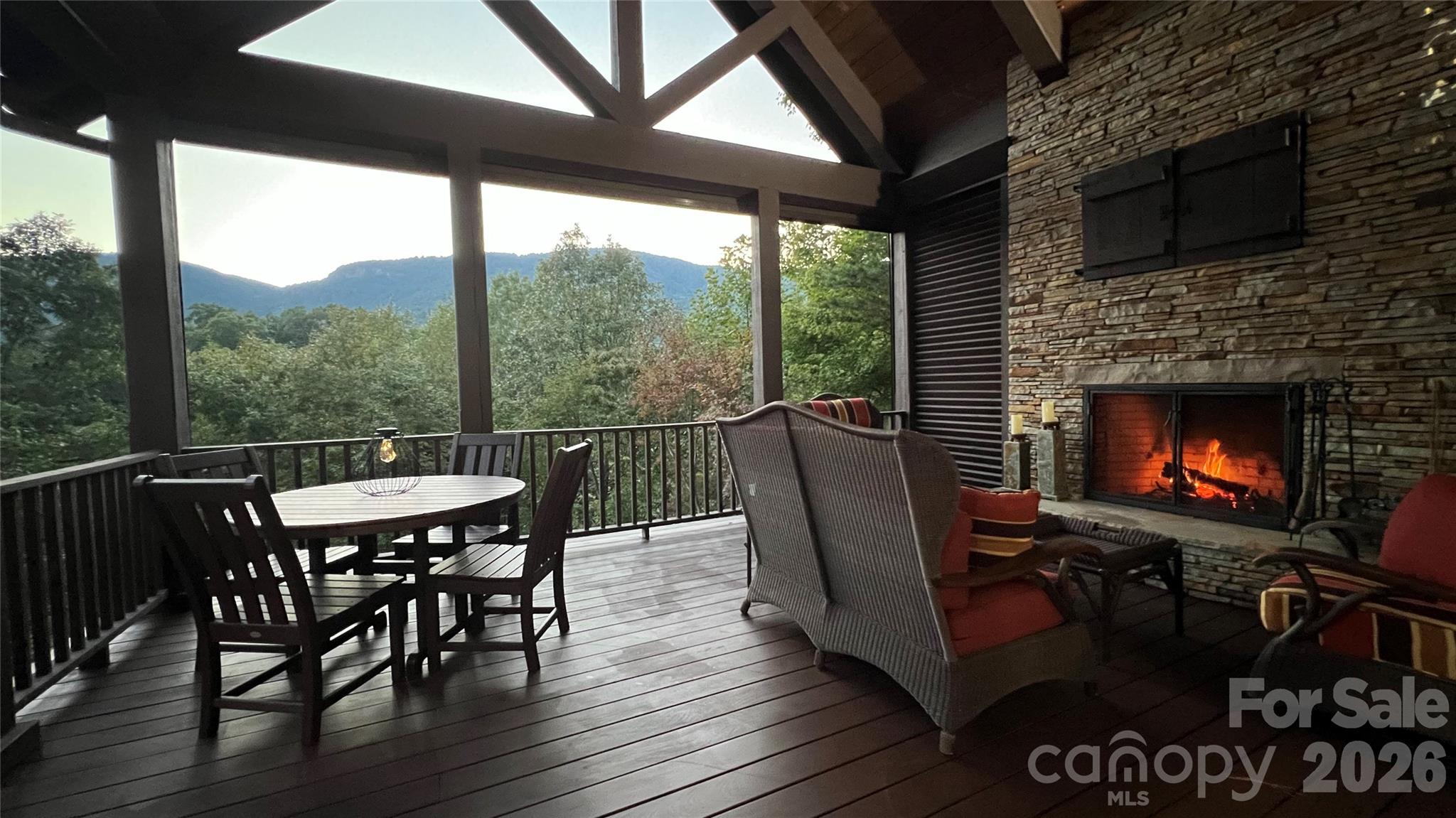 538 Chestertown Drive — Mill Spring