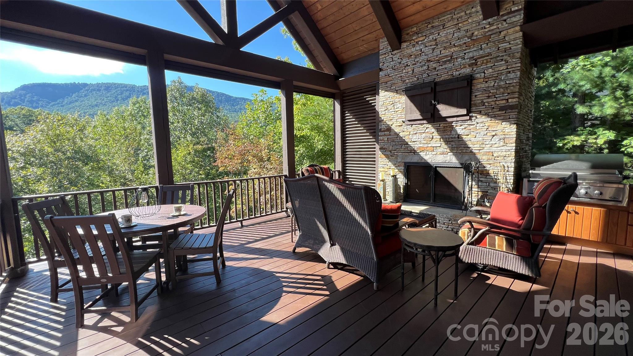 538 Chestertown Drive — Mill Spring