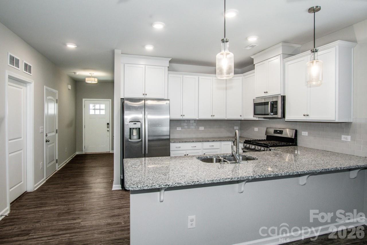 3730 Berry Drive — Terrell