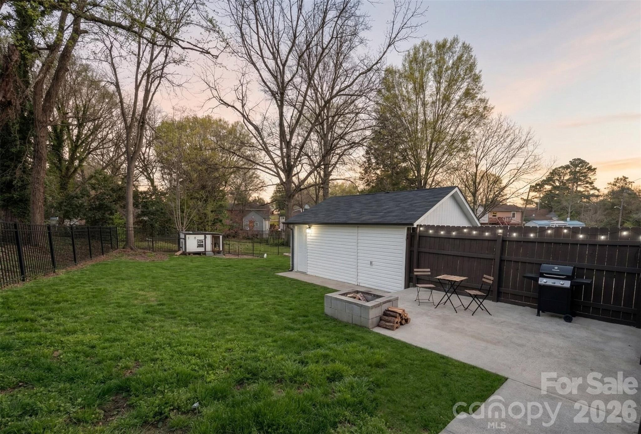 443 Brandon Street — Davidson