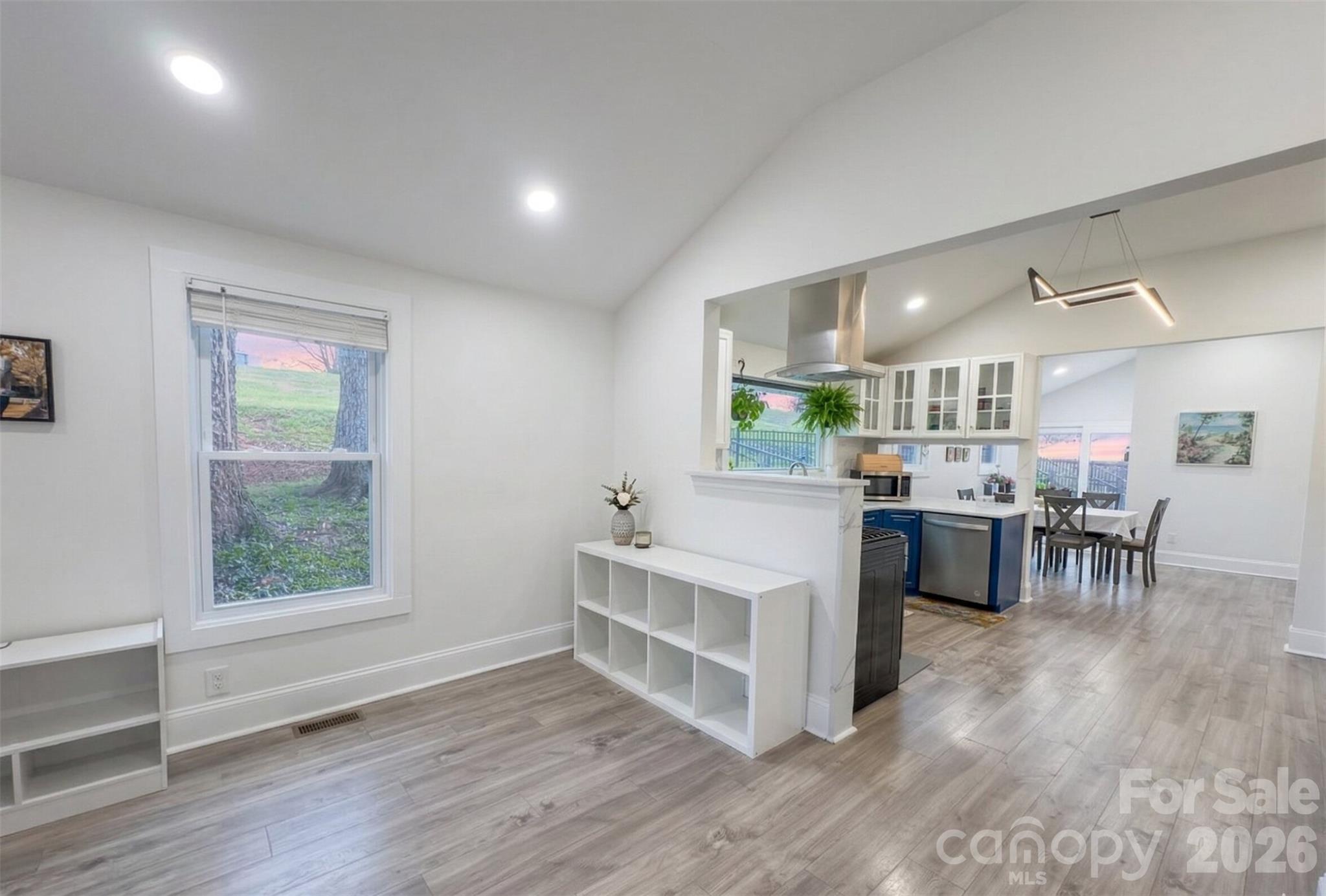 443 Brandon Street — Davidson