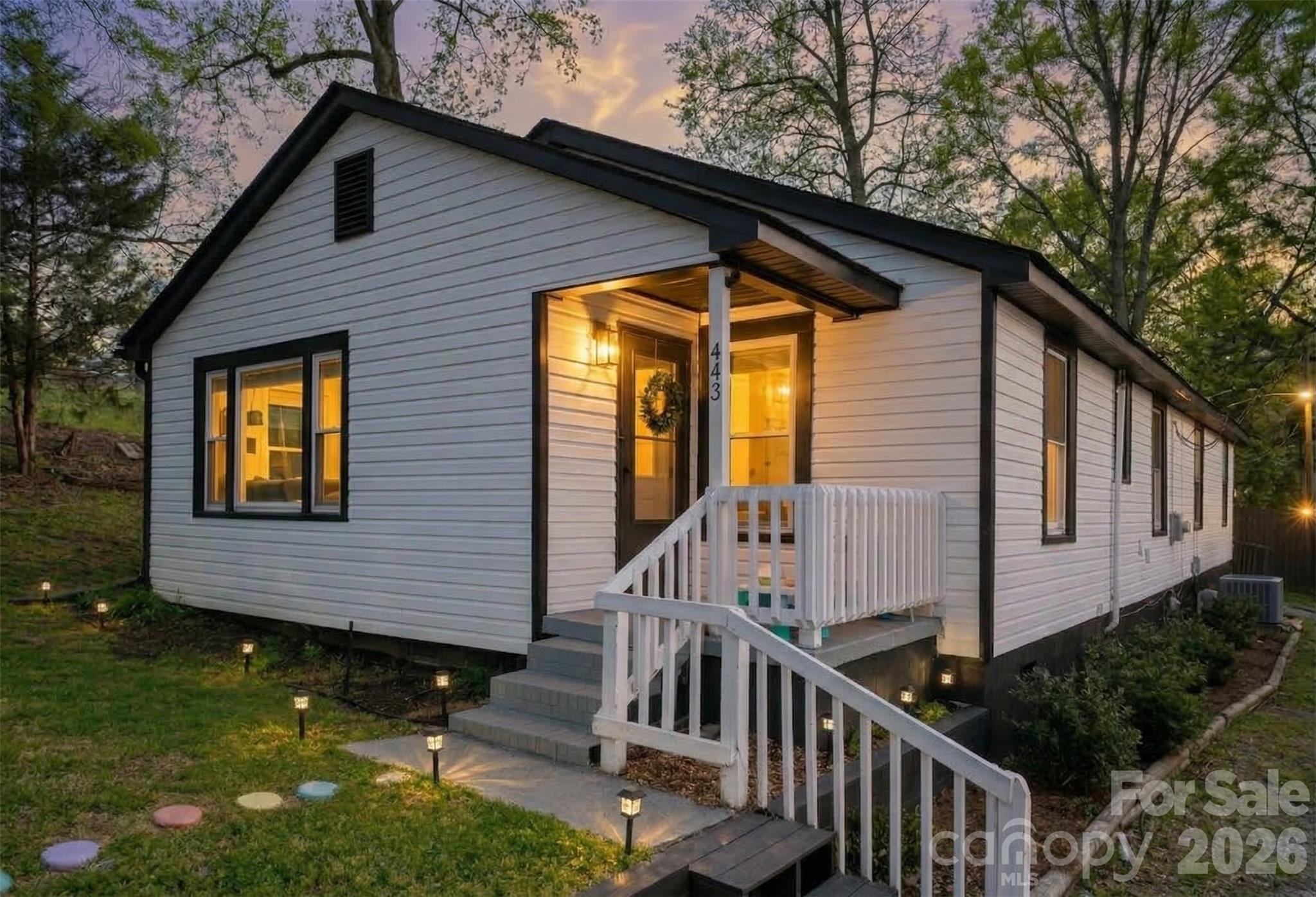 443 Brandon Street — Davidson