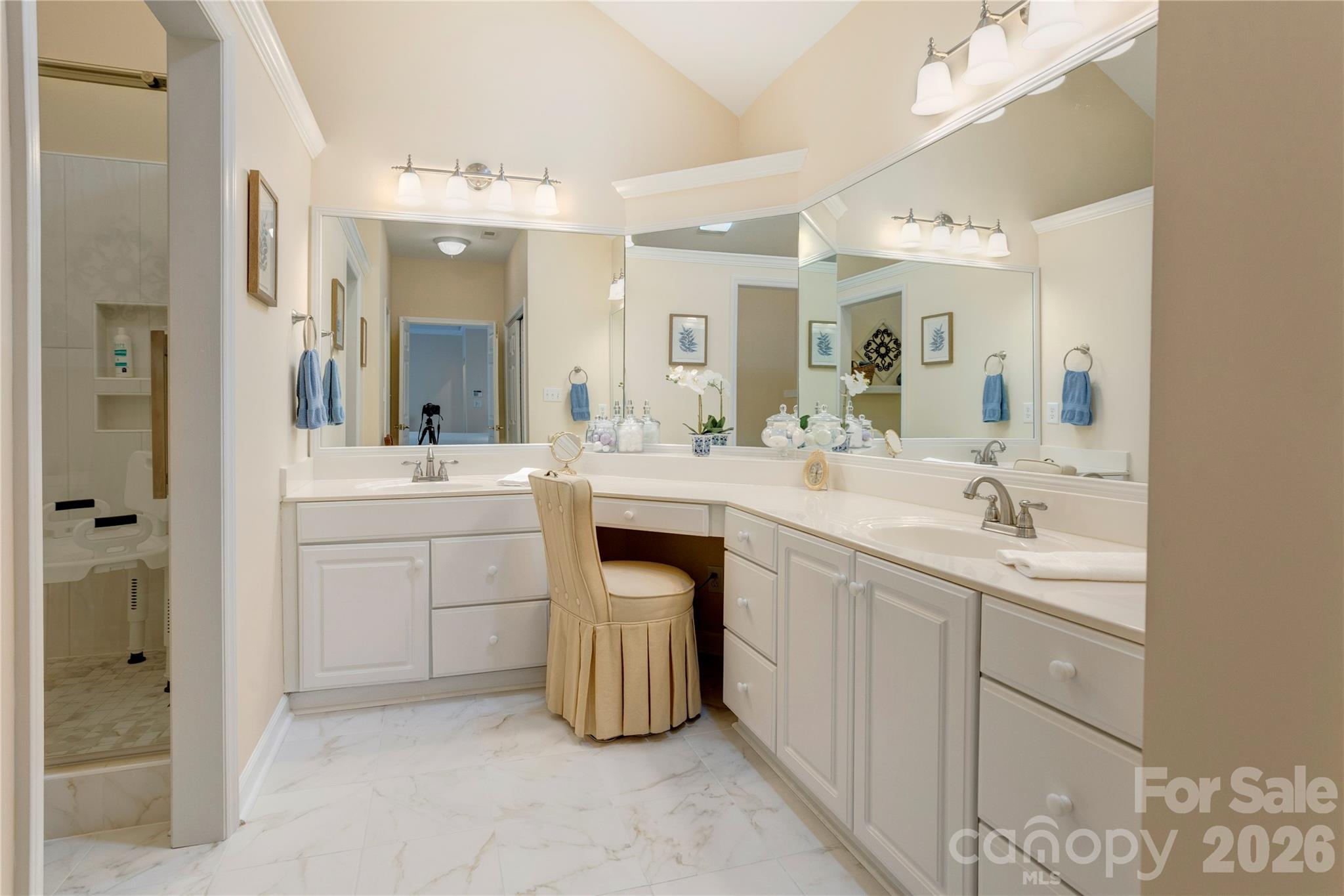 580 Gatsby Place NW — Concord