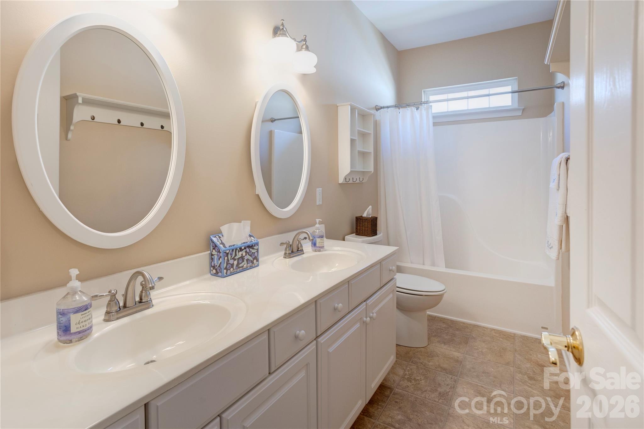580 Gatsby Place NW — Concord