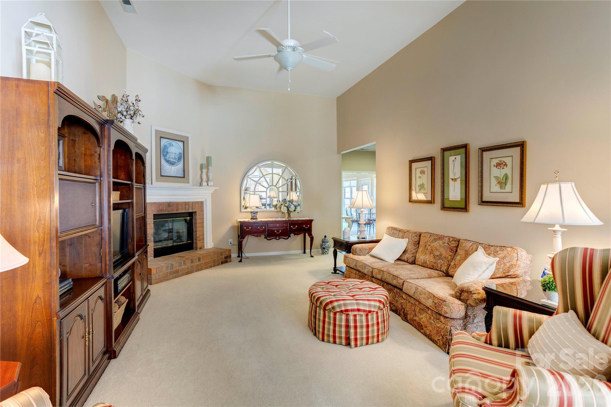 580 Gatsby Place NW — Concord
