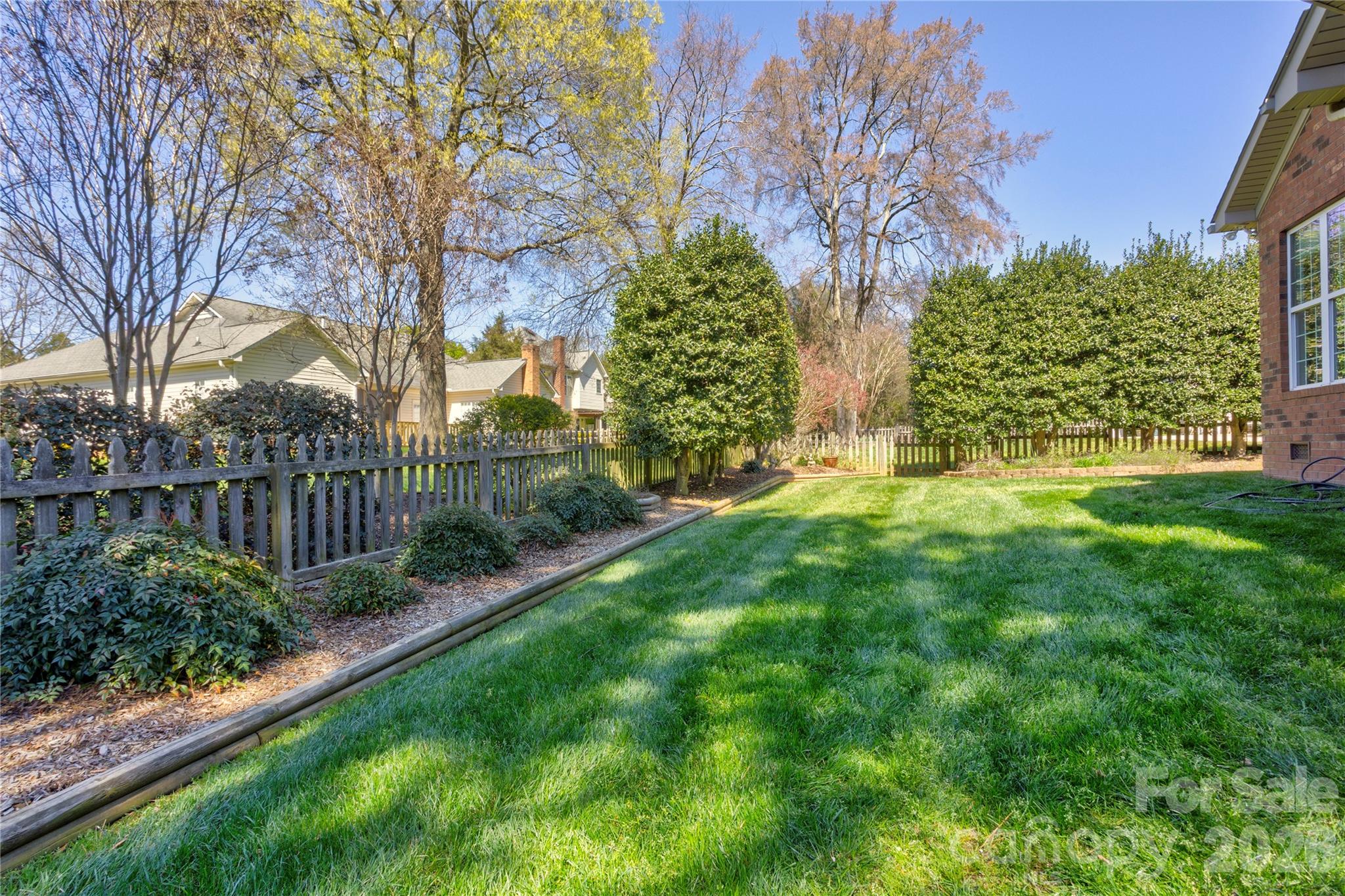 580 Gatsby Place NW — Concord