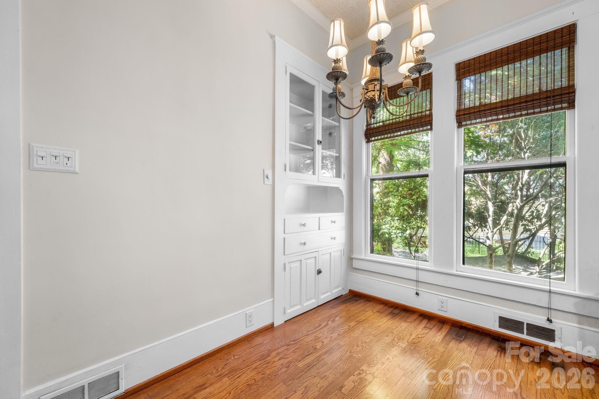 130 N Mulberry Street — Statesville