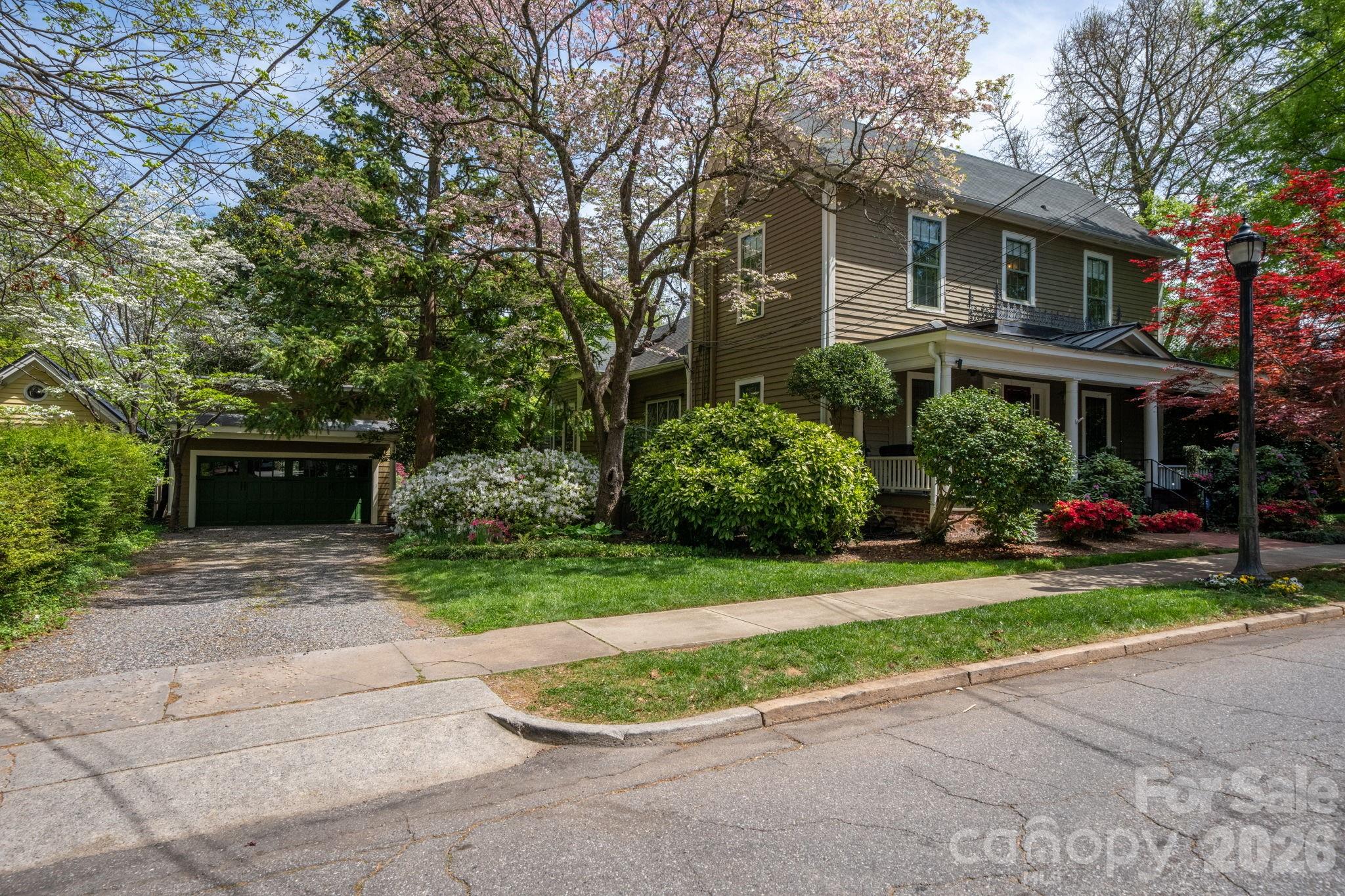 130 N Mulberry Street — Statesville