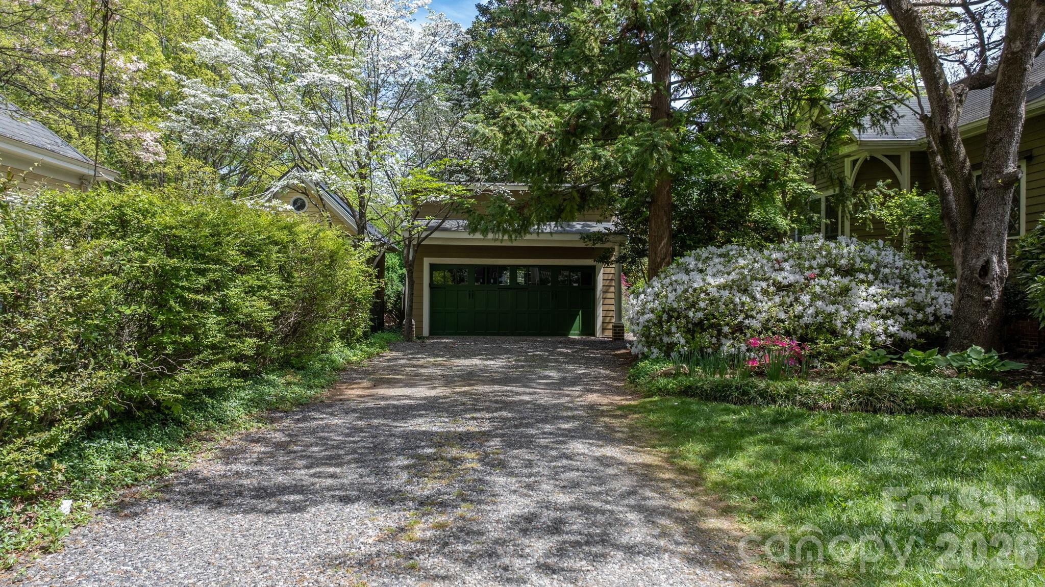 130 N Mulberry Street — Statesville