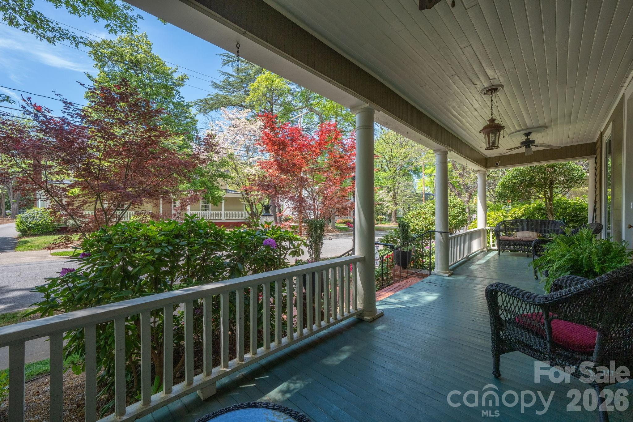 130 N Mulberry Street — Statesville