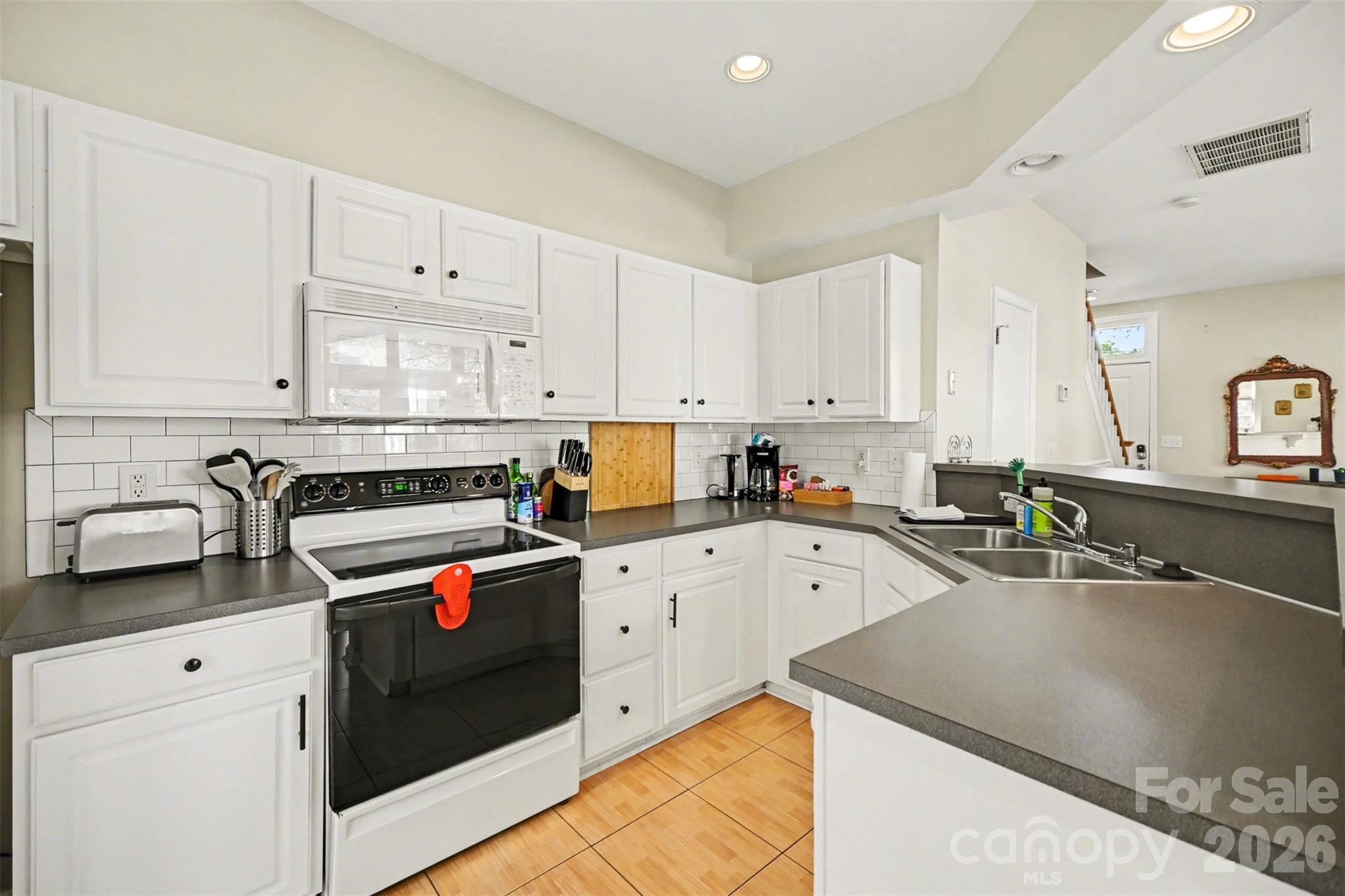 701 E 8th Street — Charlotte