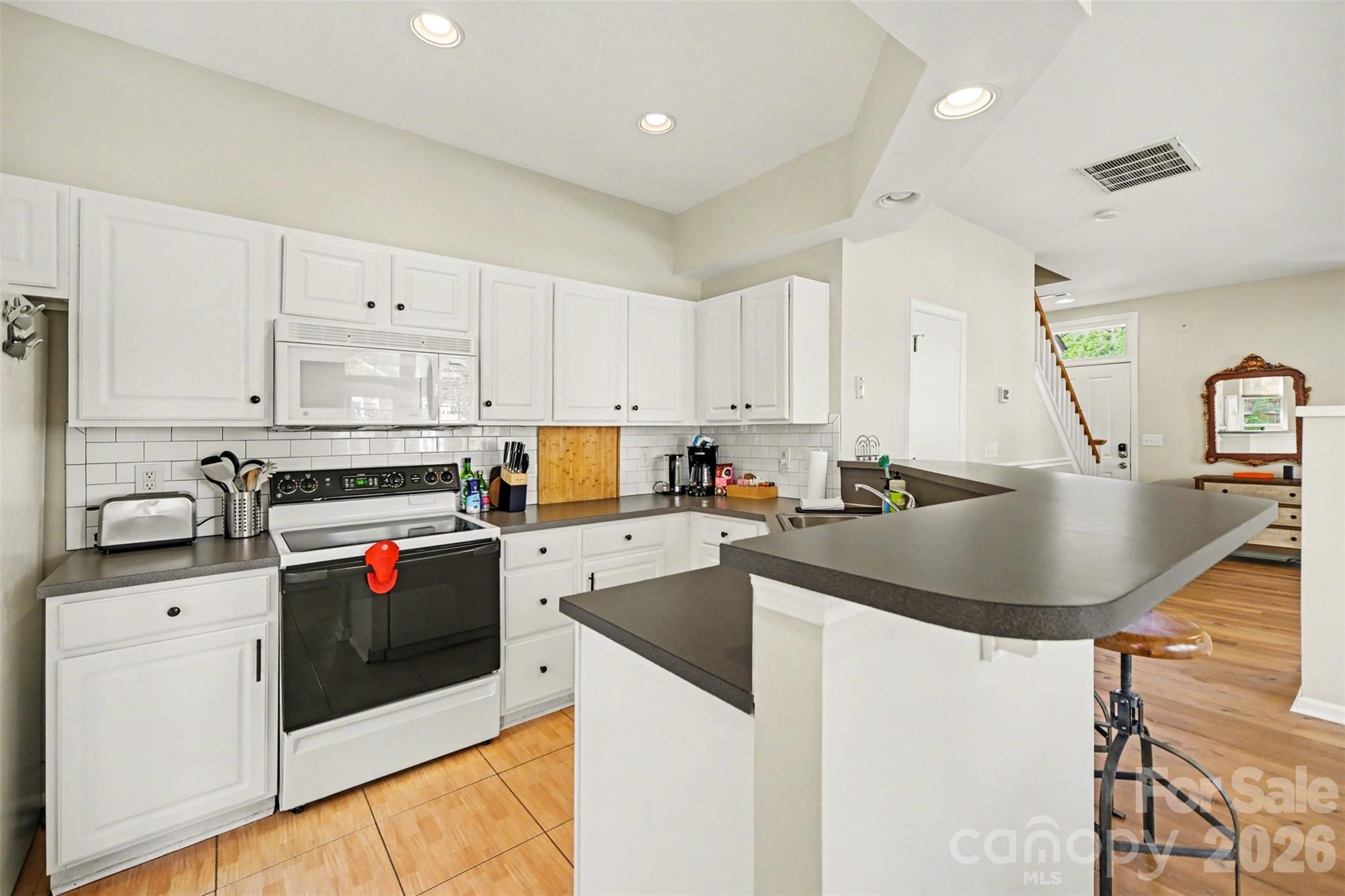 701 E 8th Street — Charlotte