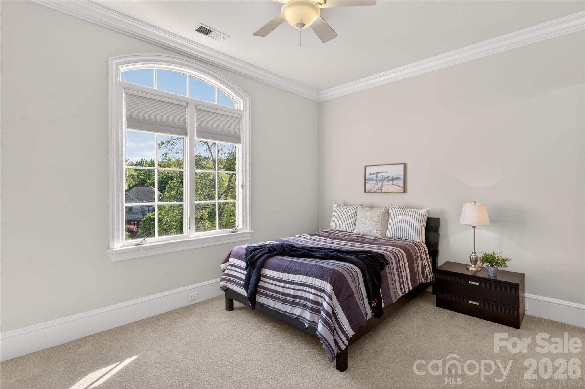 1629 Lookout Circle — Waxhaw
