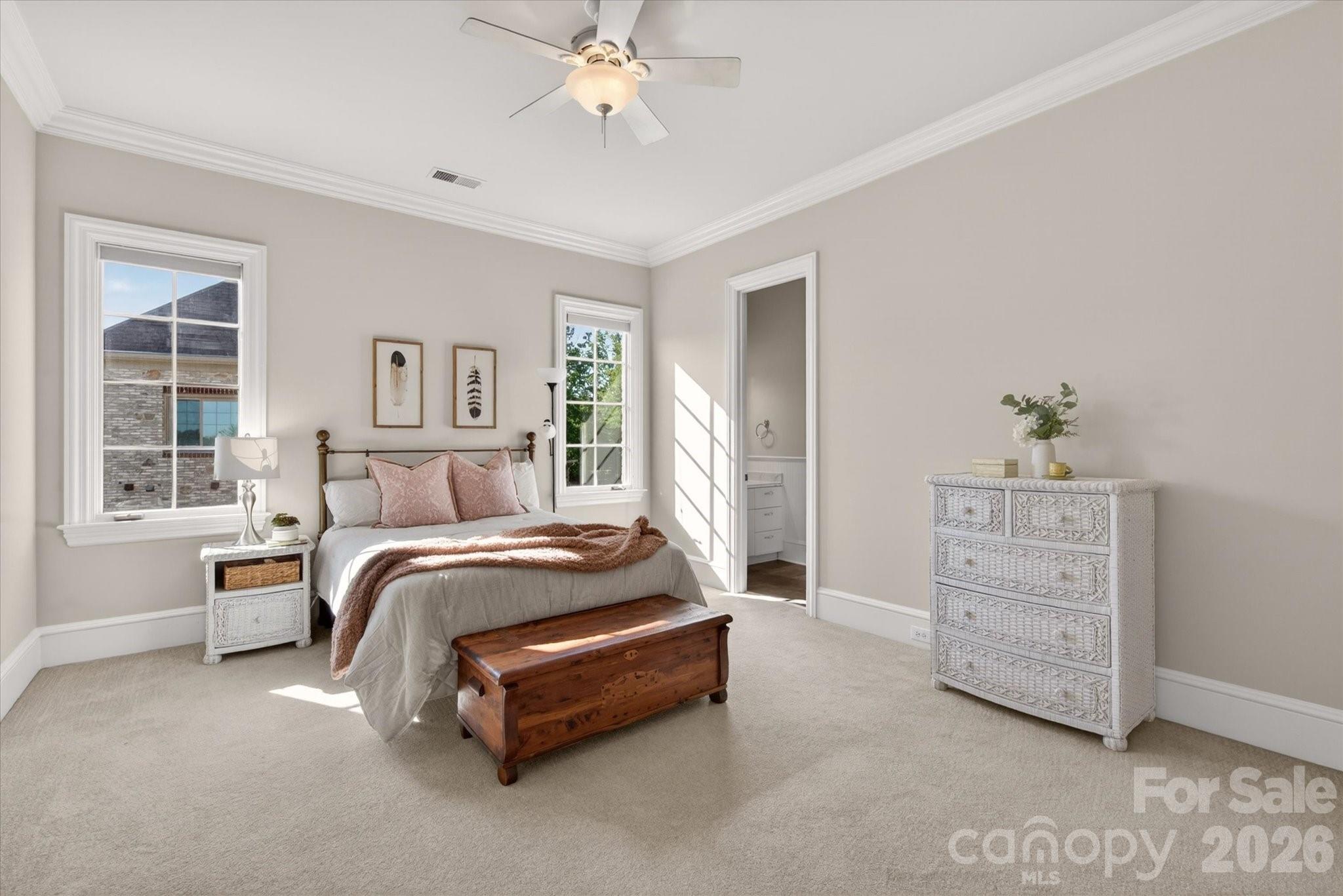 1629 Lookout Circle — Waxhaw