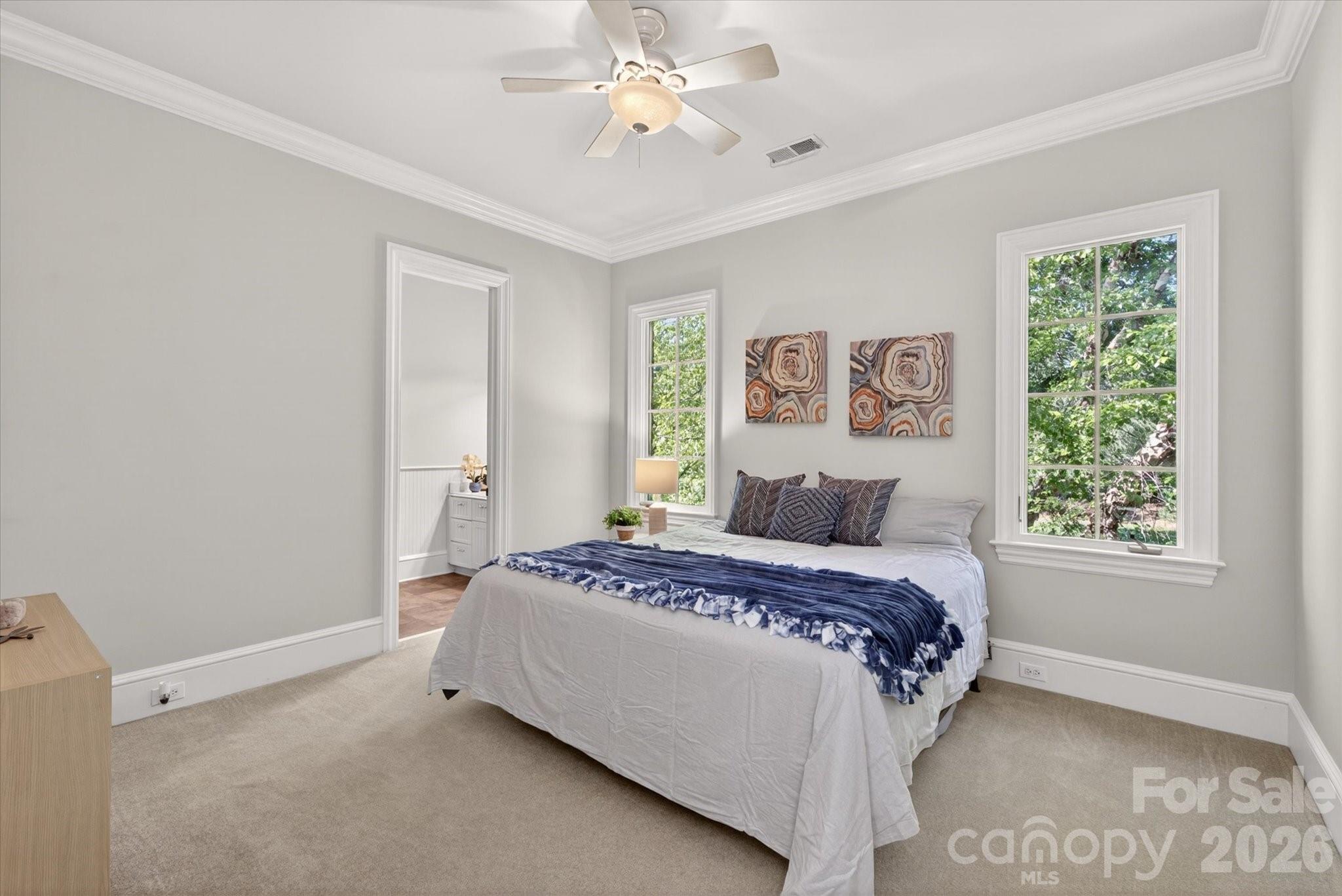 1629 Lookout Circle — Waxhaw