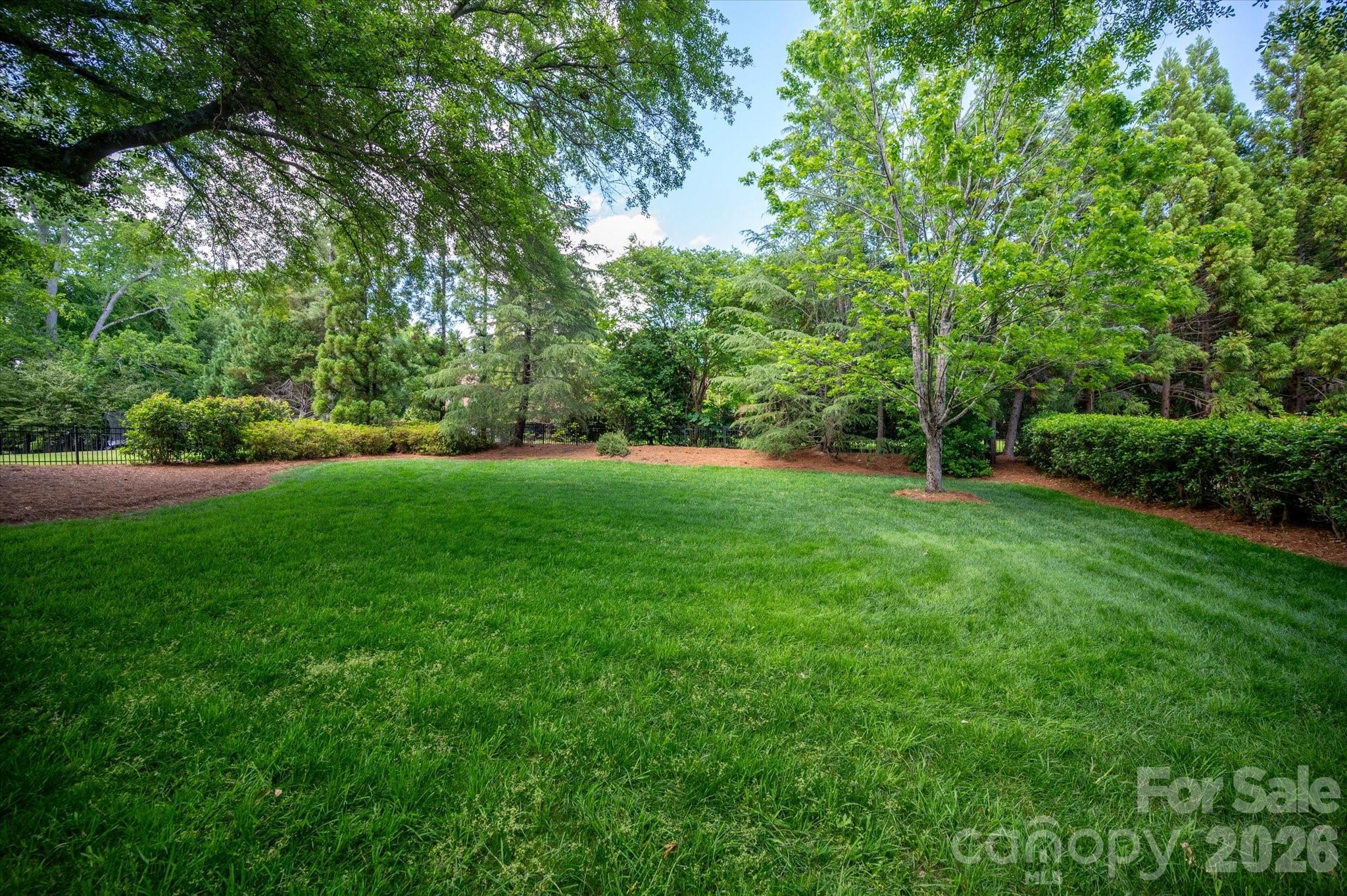 1629 Lookout Circle — Waxhaw