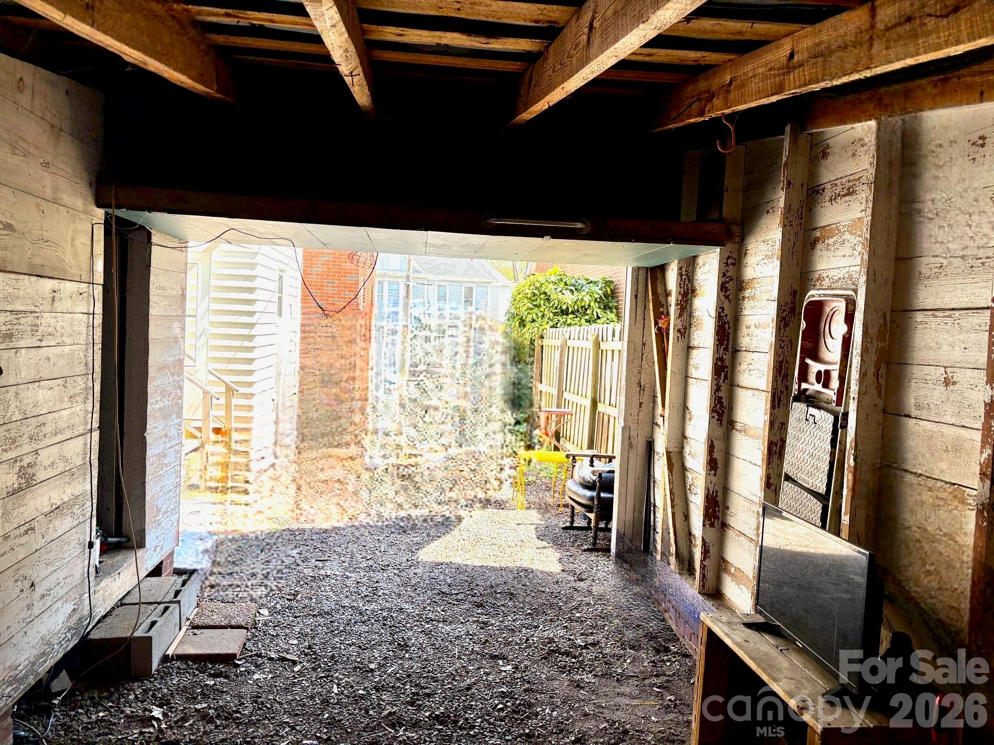 416 S Race Street — Statesville