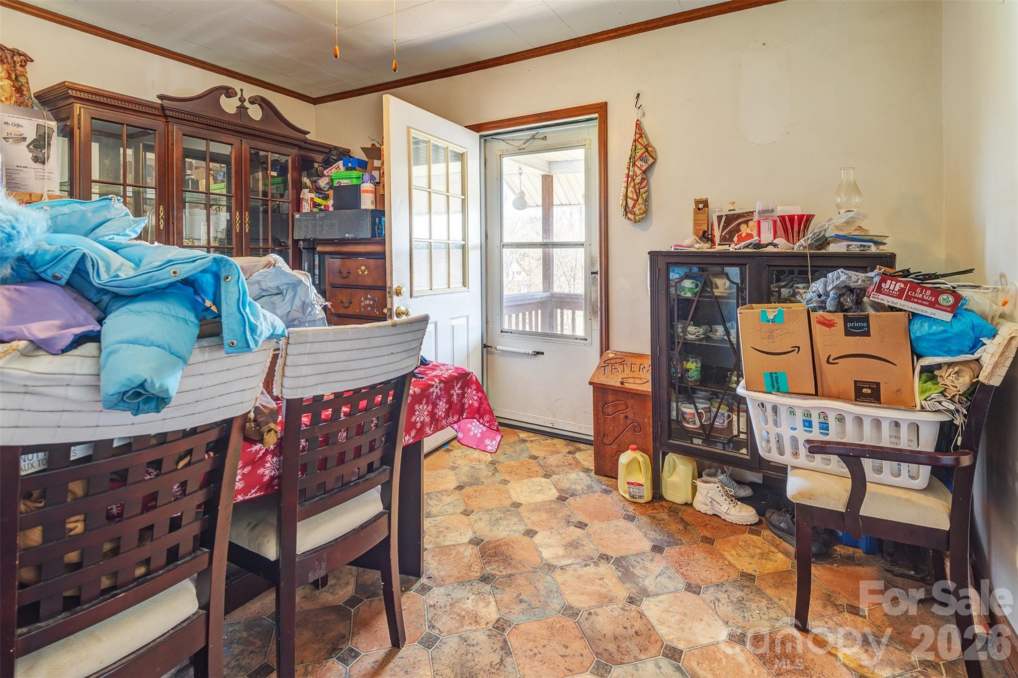 84 Swannanoa Avenue — Asheville