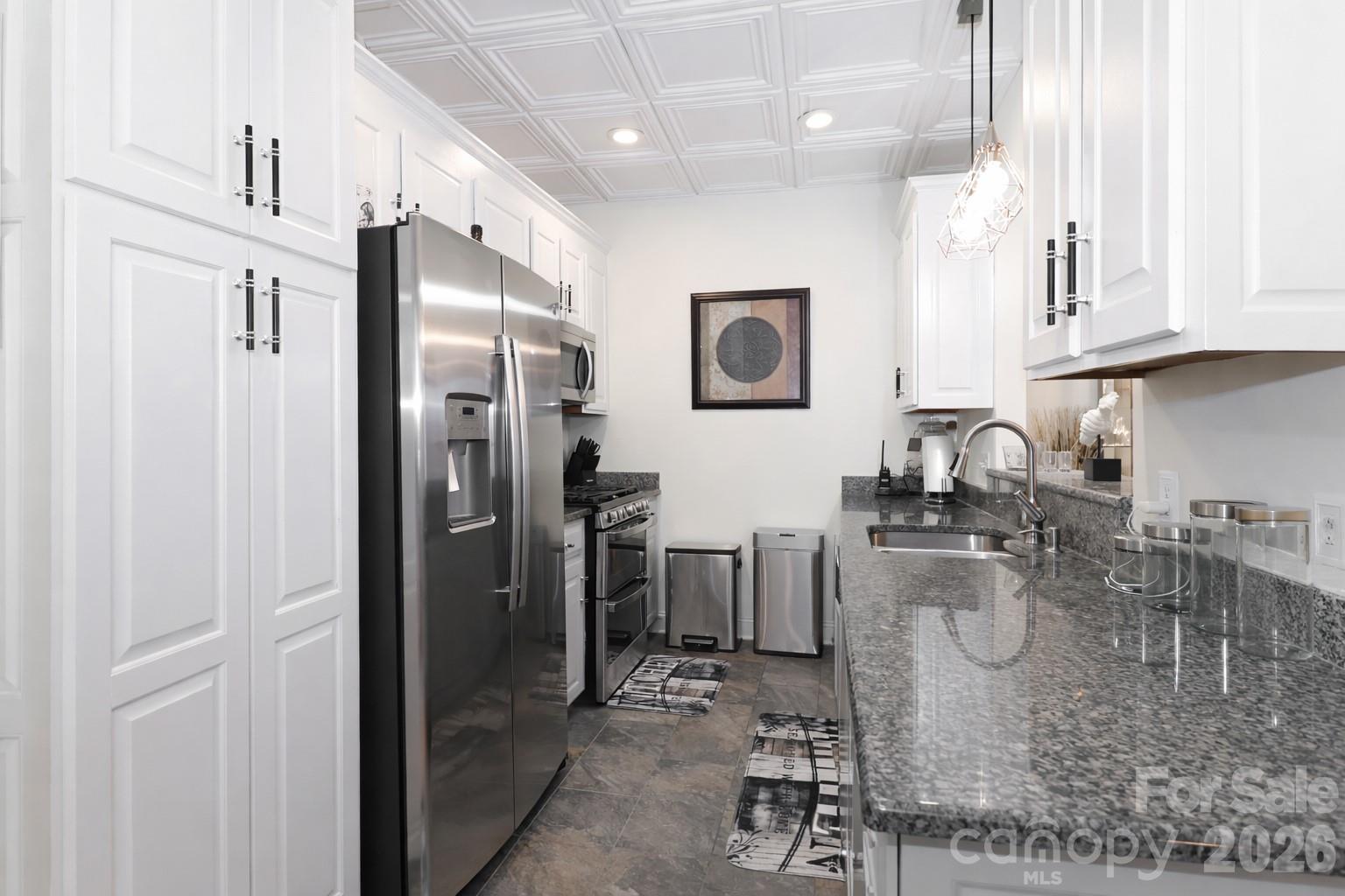 1530 Forest Park Drive — Statesville