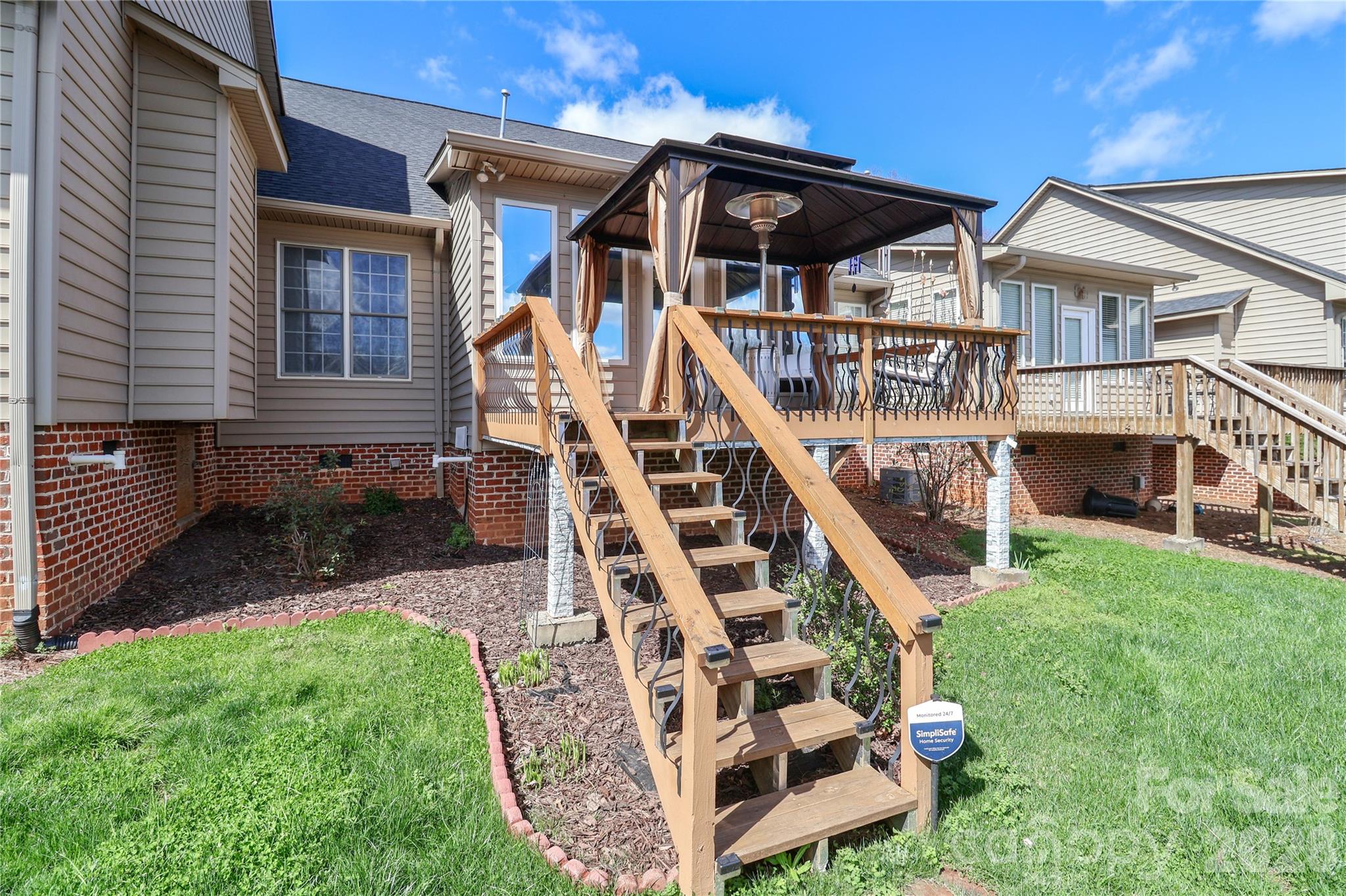 1530 Forest Park Drive — Statesville
