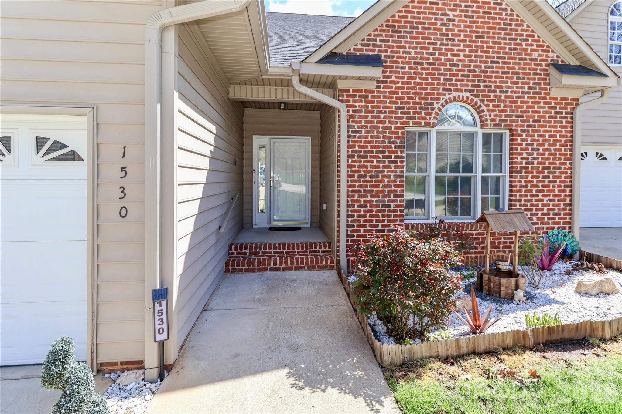 1530 Forest Park Drive — Statesville